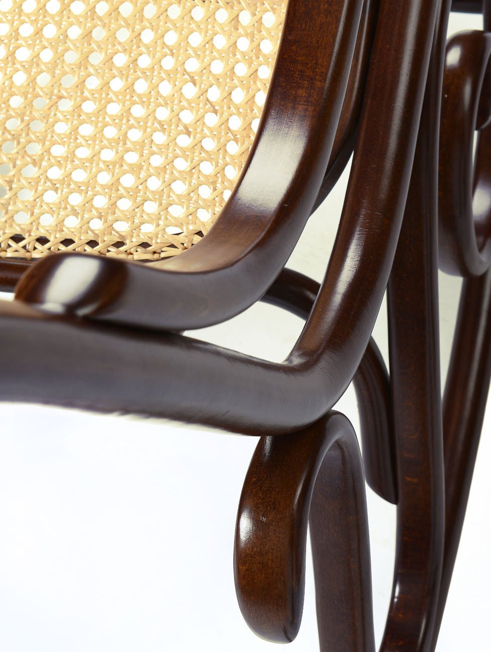 GTV Gebruder Thonet Rocking Chair - Modern Wooden Swivel Lounge Chair for Living Room, Nursery & Outdoor Relaxation