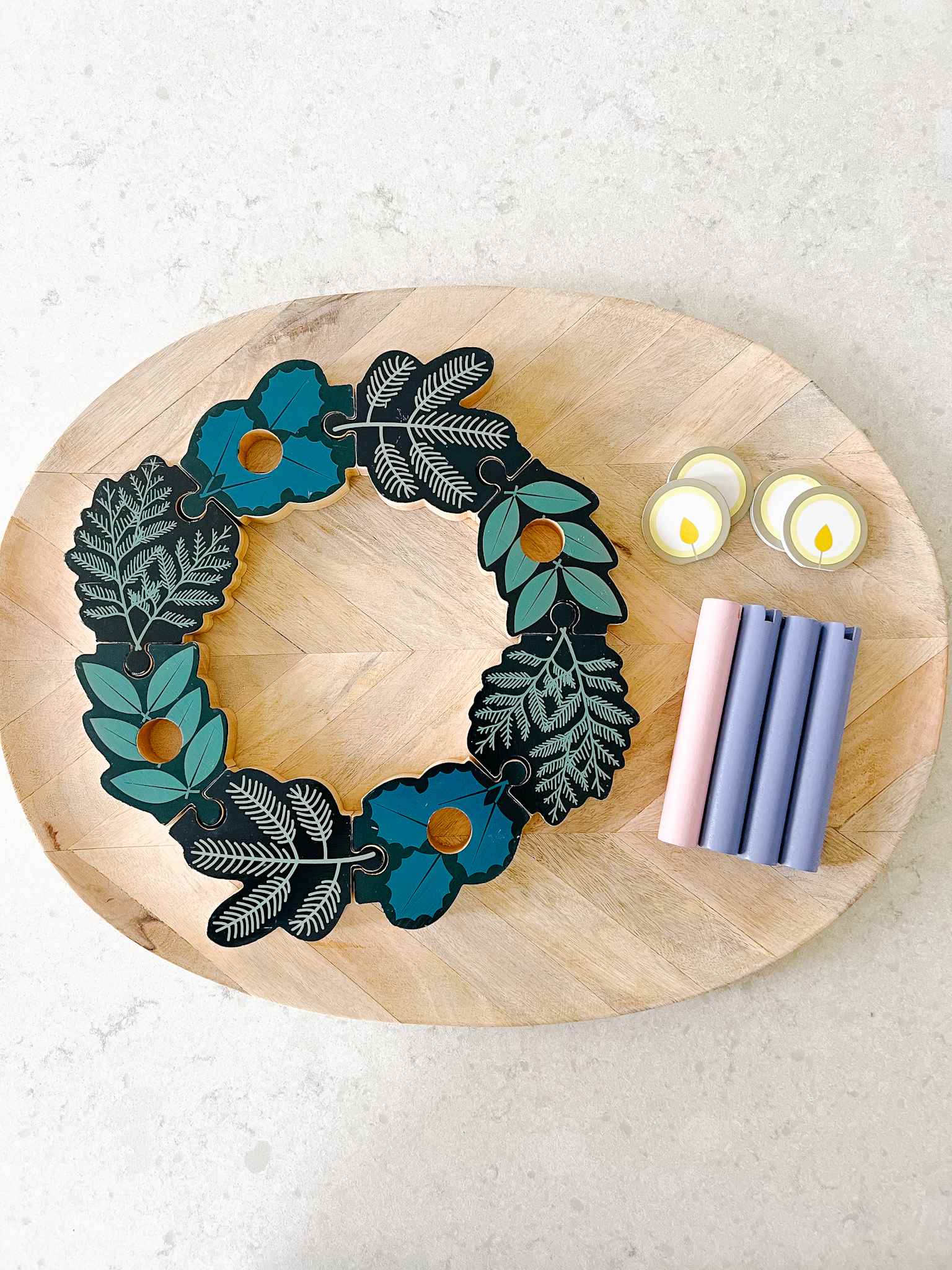 Double Sided Christmas Wooden Wreath Set - Holiday Home Decor for Front Door, Fireplace & Wall - Traditional Xmas Ornament for Festive Season Decorating