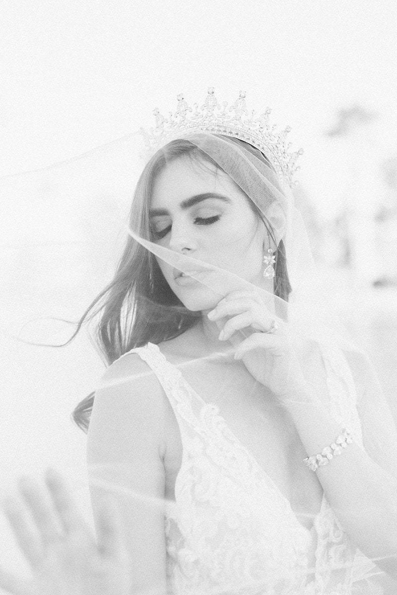 Queen Victoria 2 Bridal Tiara - Elegant Crystal Wedding Crown for Brides, Princess Costume & Special Occasions | Perfect for Weddings, Prom, Pageants & Photo Shoots