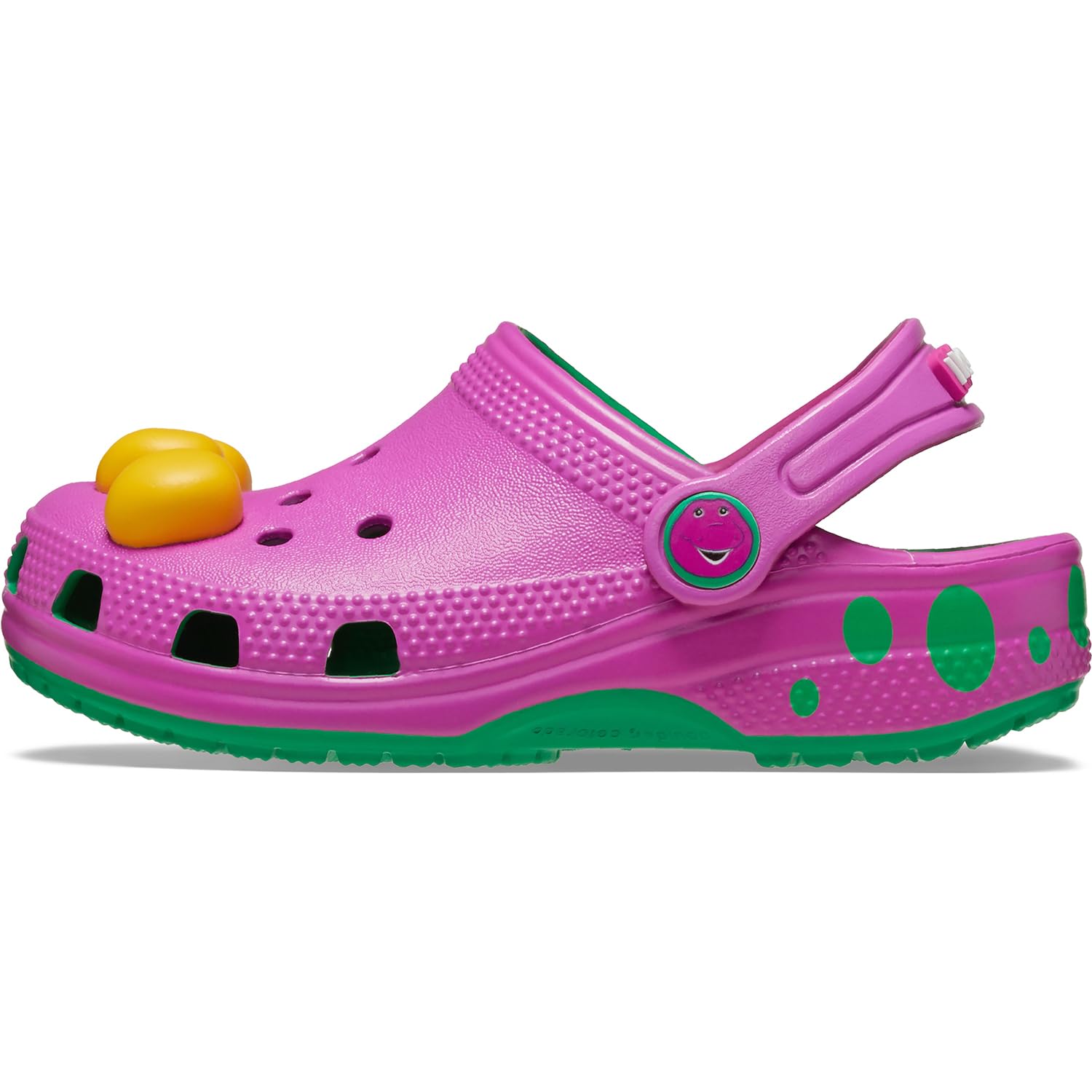 Crocs Unisex-Child Classic Clogs | Comfortable Kids Water Shoes for Beach, Pool & Outdoor Play | Lightweight & Slip-Resistant