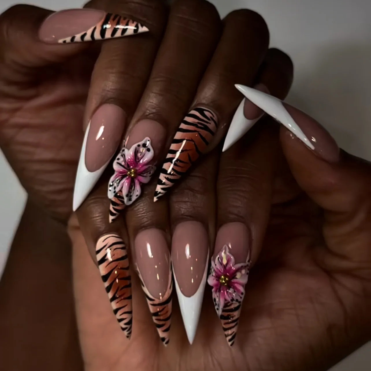 24Pcs French Leopard Print Fake Nails with 3D Flower Design - Almond Stiletto Press on Nails, Detachable Acrylic Full Cover Nail Tips for Women | Perfect for Parties, Weddings & Special Occasions