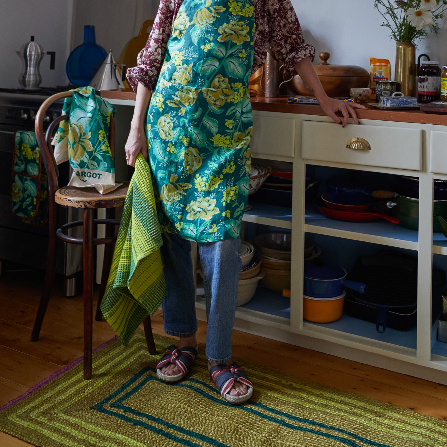 Premium Brigitte Tea Towel in Elegant Chartreuse - Perfect for Kitchen, Dining & Gift Giving