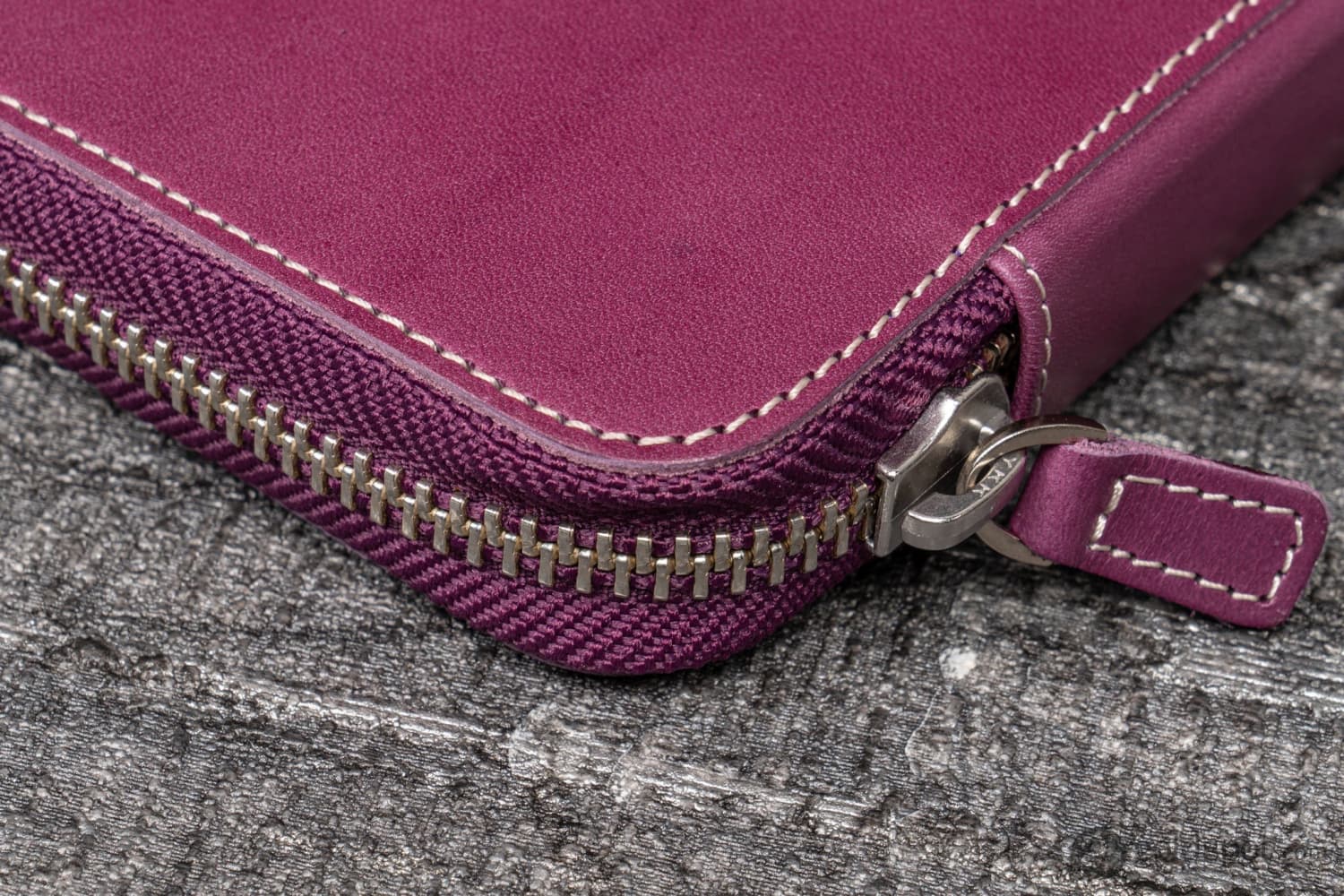 Galen Leather Premium Zippered Pen Case - 10 Slot Organizer for Fountain Pens, Ballpoints & Markers - Perfect for Office, School & Travel (Purple)