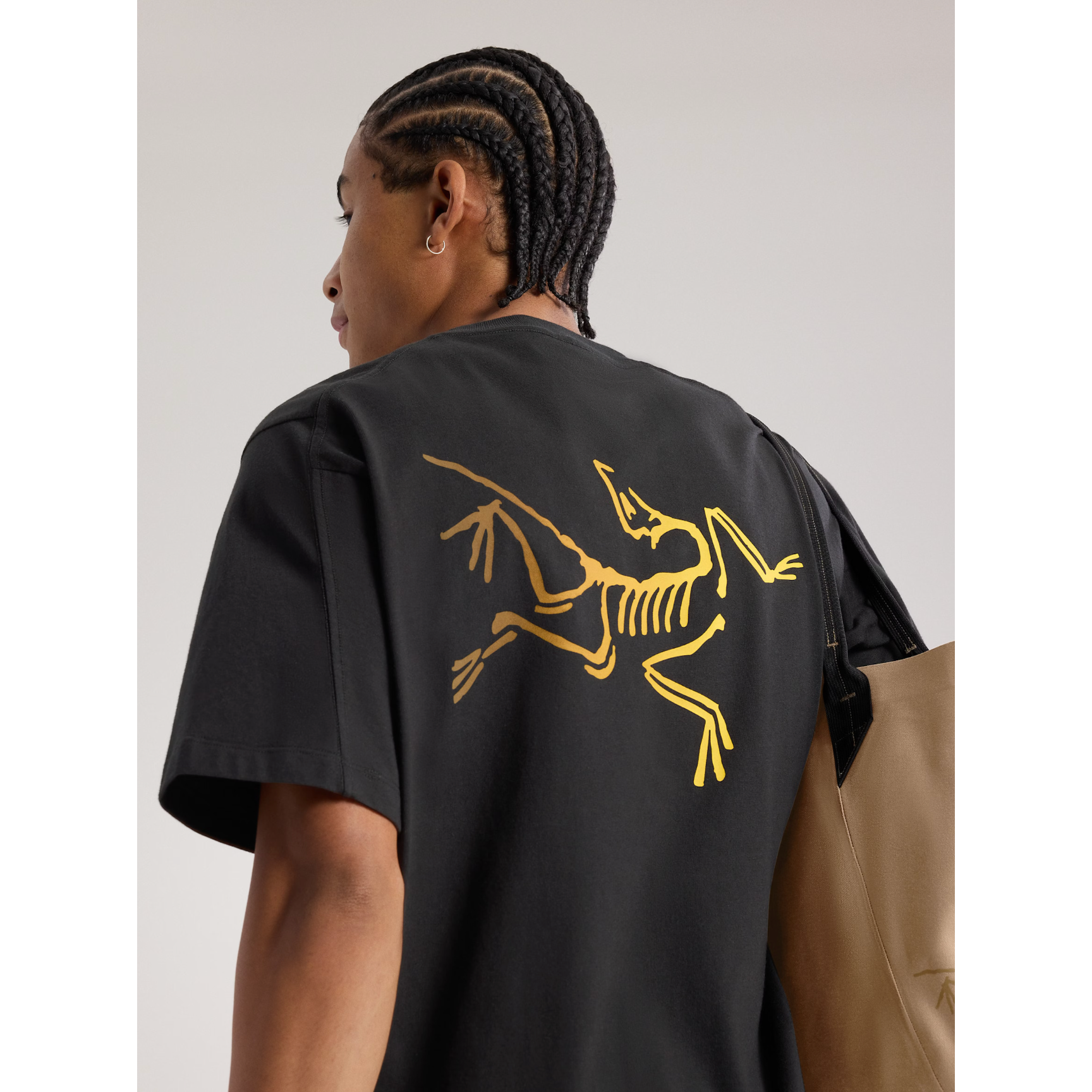 Arc'teryx Men's Kragg Short Sleeve Cotton Logo T-Shirt - Casual & Outdoor Wear for Hiking, Travel & Everyday Comfort