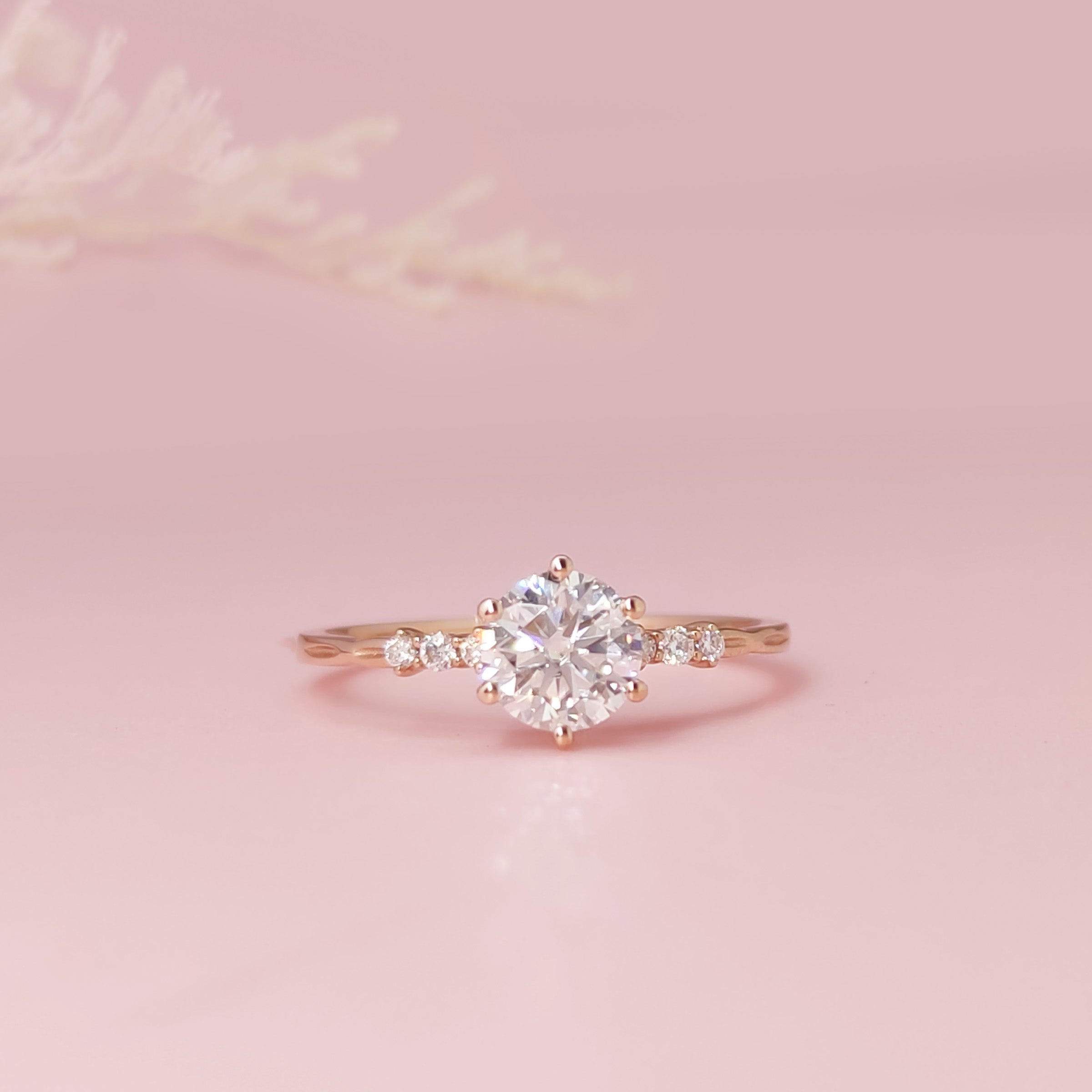 Sun Embracing Round Cut Moissanite Ashes Ring - Elegant Memorial Jewelry for Cremation Keepsake, Perfect for Remembrance Ceremonies & Special Occasions
