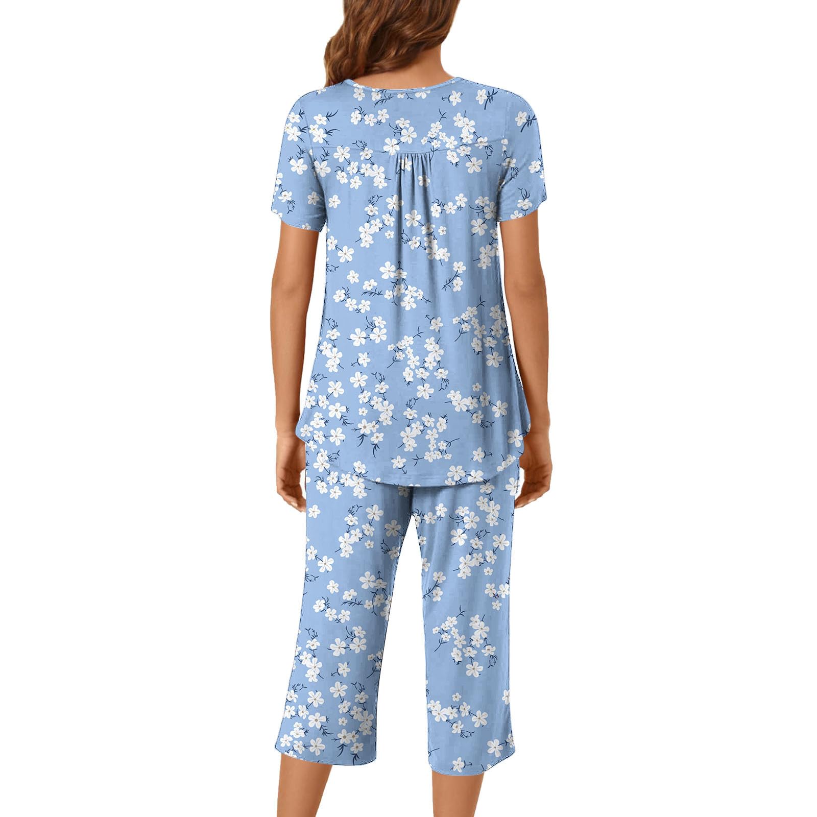 Kinrui Women's 2-Piece Pajama Set - Short Sleeve Shirt & Capri Pants with Pockets | Soft Lounge Sleepwear for Women | Perfect for Sleepovers, Relaxing at Home & Summer Nights