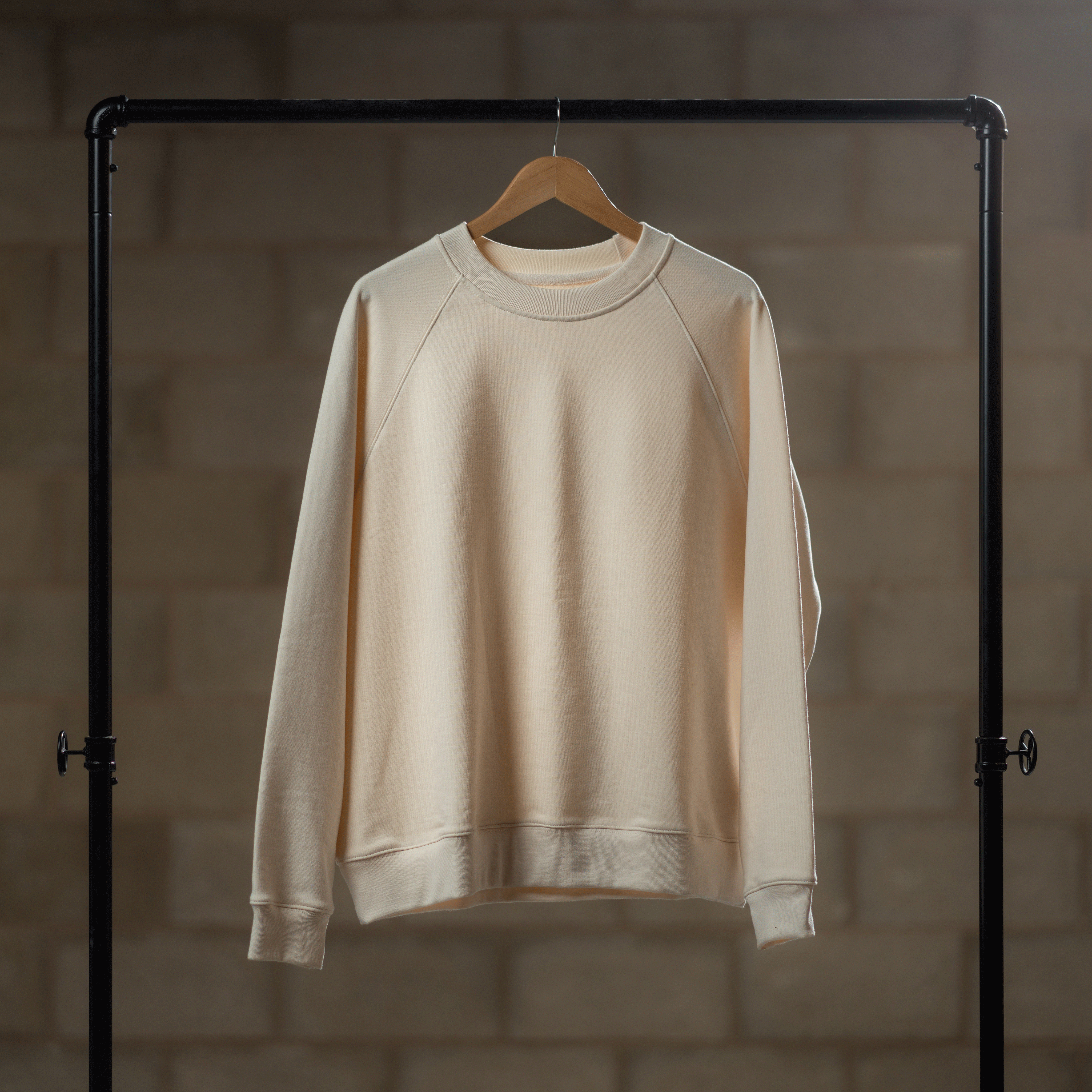 Premium Ecru Sweatshirt for Men & Women - Soft & Comfortable Pullover Hoodie for Casual Wear, Lounge & Outdoor Activities