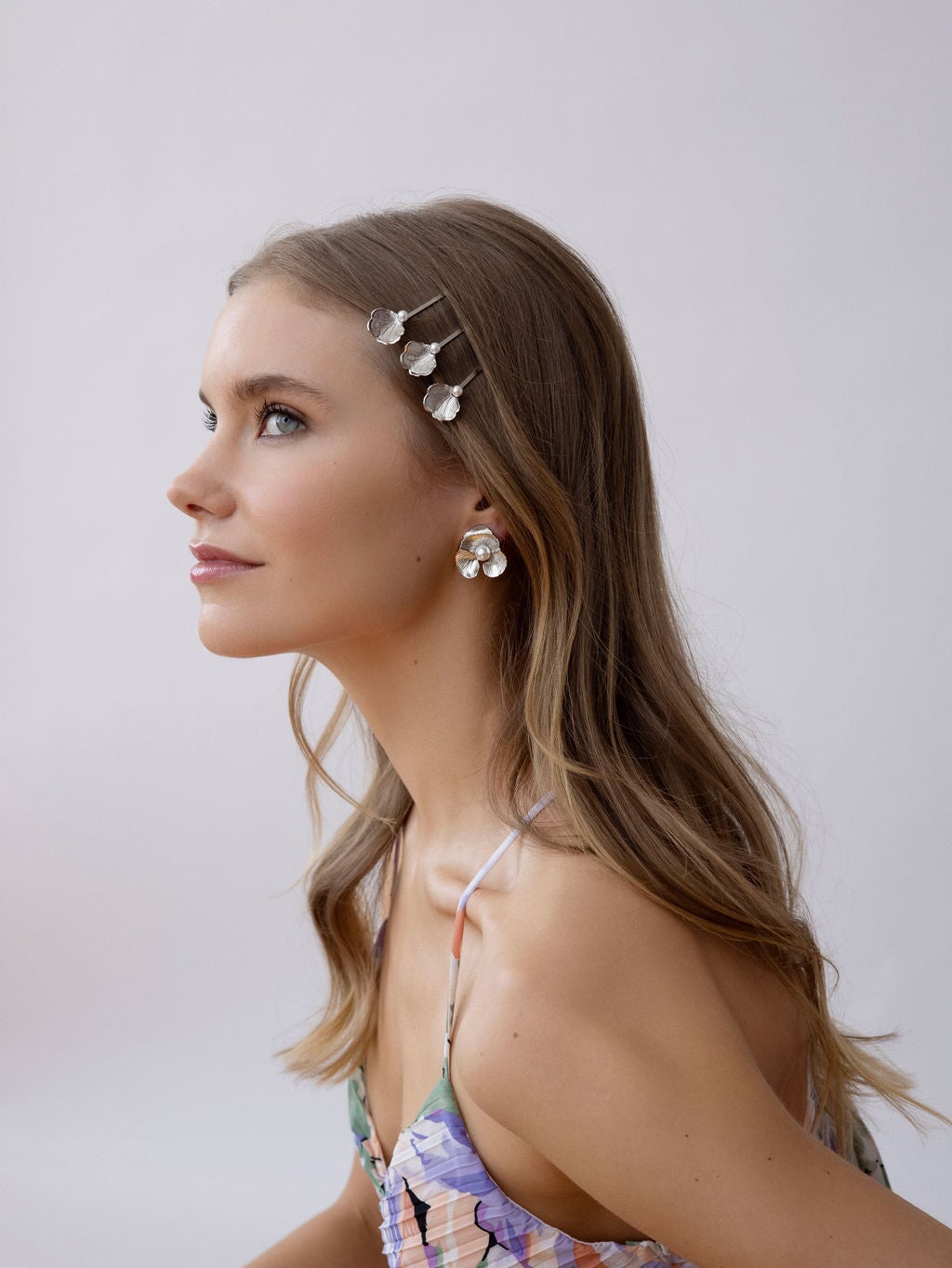 Venus Bobby Pin Set - 100pcs Hair Pins for Women, Secure & Invisible Hair Accessories for Updos, Braids & Bun Hairstyles - Perfect for Weddings, Parties & Everyday Use