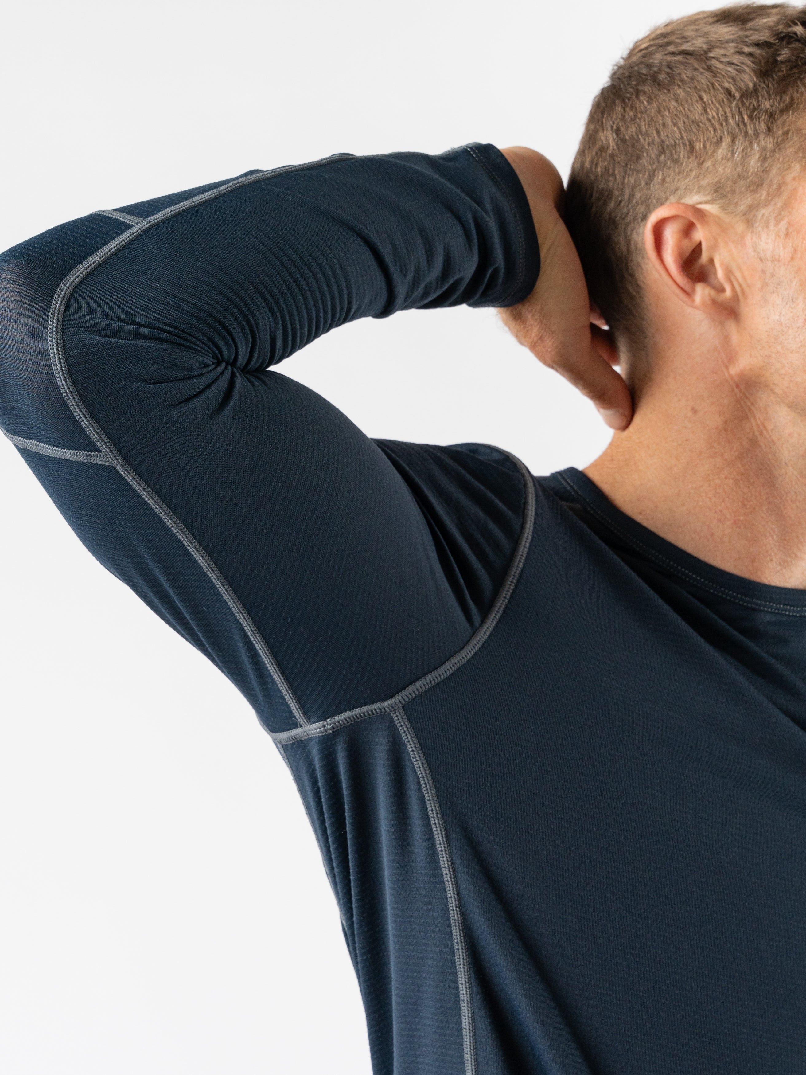 Men's Layer 1 Base Layer Shirt - Moisture Wicking Thermal Underwear for Cold Weather, Hiking, Running & Outdoor Activities