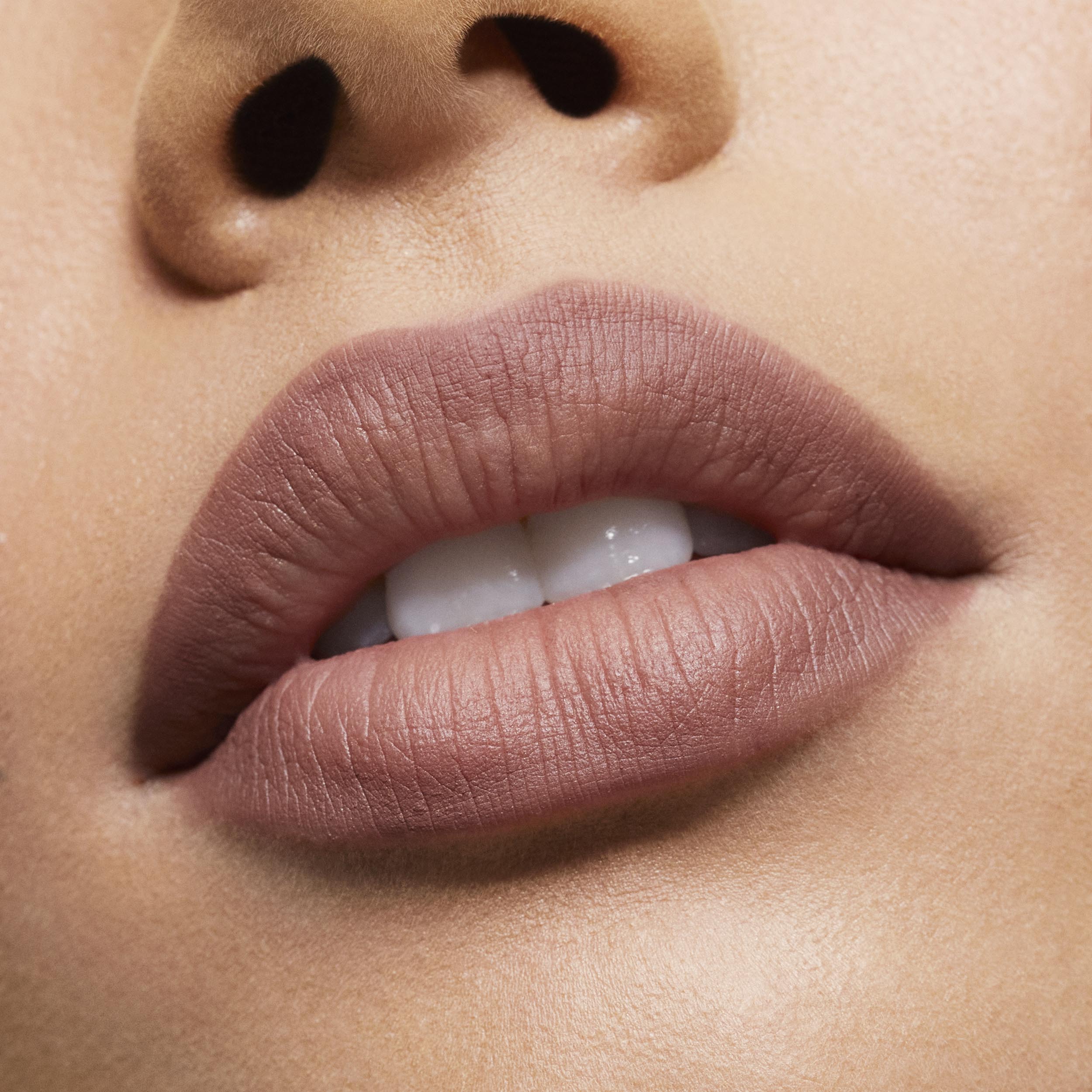 Precision Pout Lip Liner - Waterproof & Long-Lasting Lip Pencil for Perfect Lip Contour | Ideal for Everyday Wear, Special Occasions & Makeup Looks