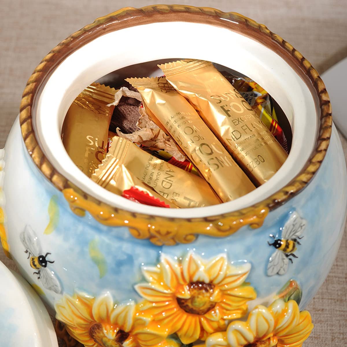 European Style Sunflower Ceramic Food Storage Jar with Lid - 84.5oz/2500ml Airtight Tea, Coffee, Spice & Snack Container - Perfect for Kitchen Pantry, Coffee Station & Home Decor