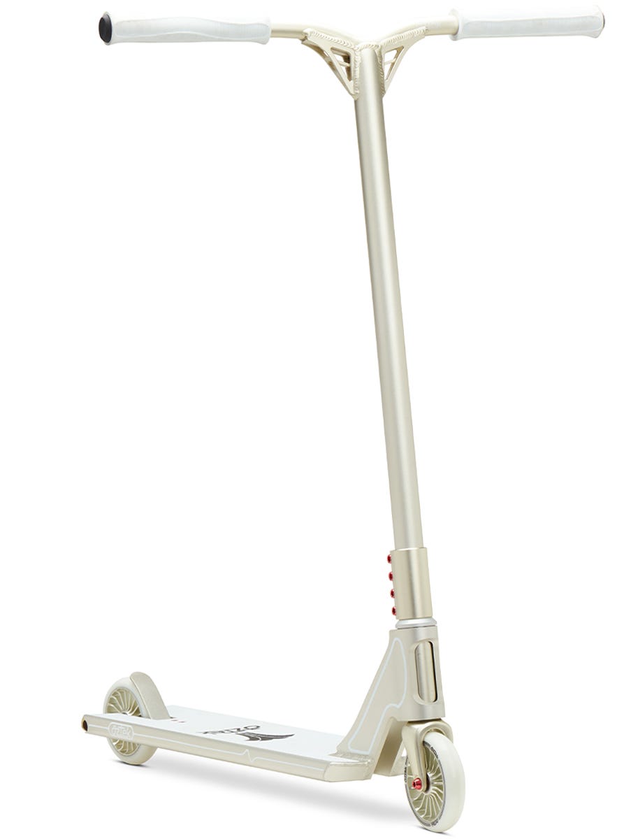 Aztek Fountain Pro Scooter - High Performance Kick Scooter for Adults & Teens - Perfect for Commuting, Urban Riding & Outdoor Adventures