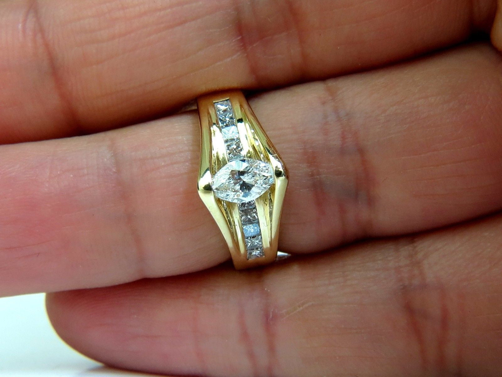 1.12CT 18K Gold Diamond Tension Ring - Handmade Modern Deco Style Engagement Wedding Jewelry for Women - Perfect for Proposals, Anniversaries & Special Occasions