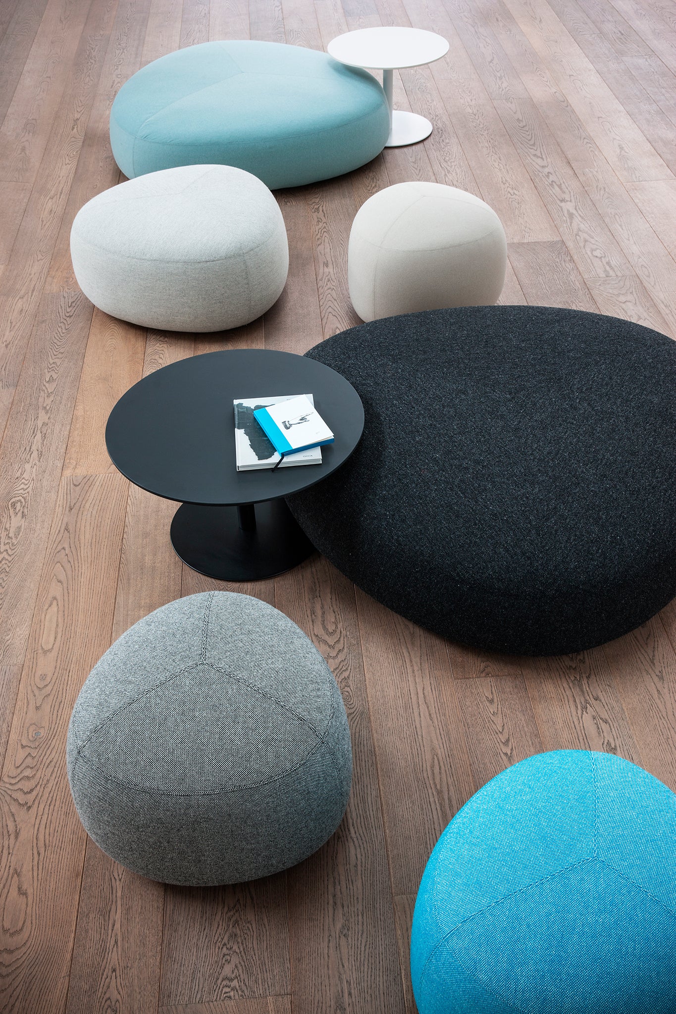 Lapalma Kipu Ottoman - Modern Storage Ottoman with Lift Top, Upholstered Footrest, Coffee Table & Bench for Living Room, Bedroom & Nursery