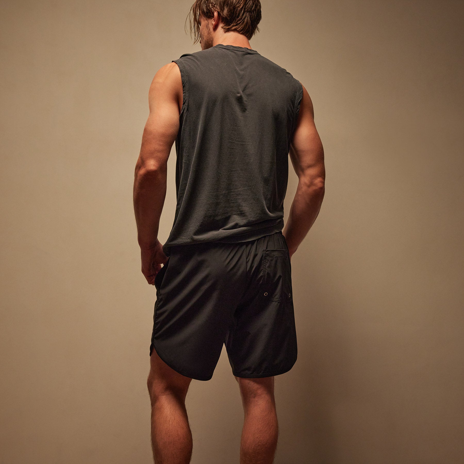 Men's Curved Hem Boardshorts - Quick-Dry Swim Trunks for Surfing, Swimming & Beach Vacation - Black/Black