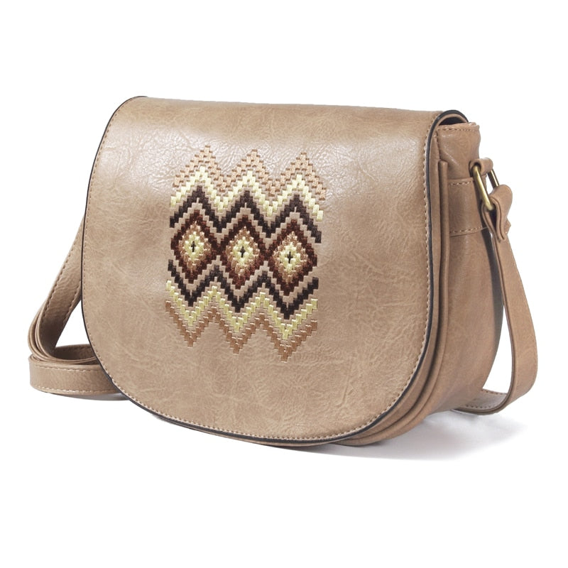 Vintage Shoulder Bag for Women - Retro Leather Crossbody Purse - Fashionable Handbag for Casual Outings, Travel & Everyday Use