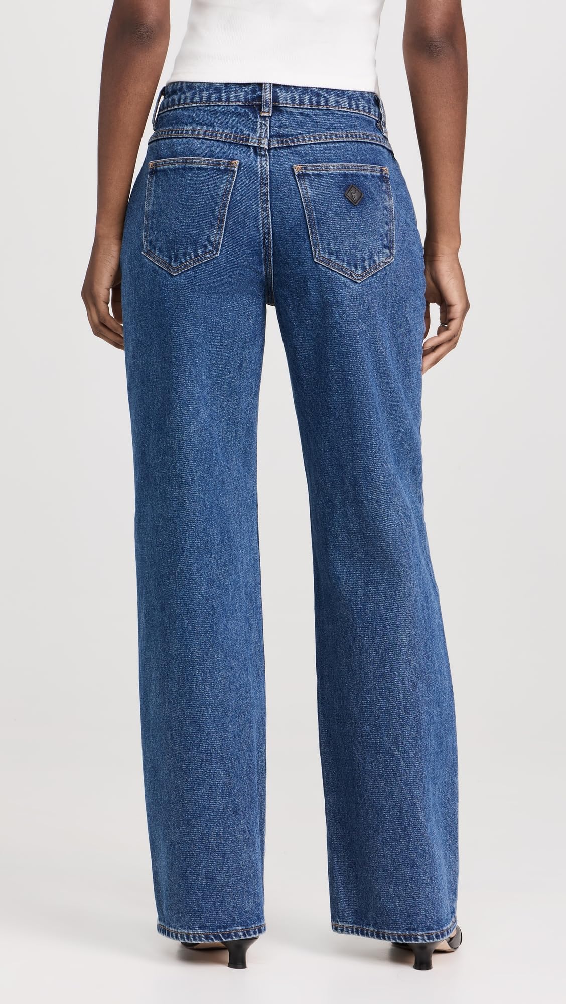 Women's 95 Baggy Bella Jeans - High Waisted Relaxed Fit Denim Pants for Casual Wear & Street Style Outfits