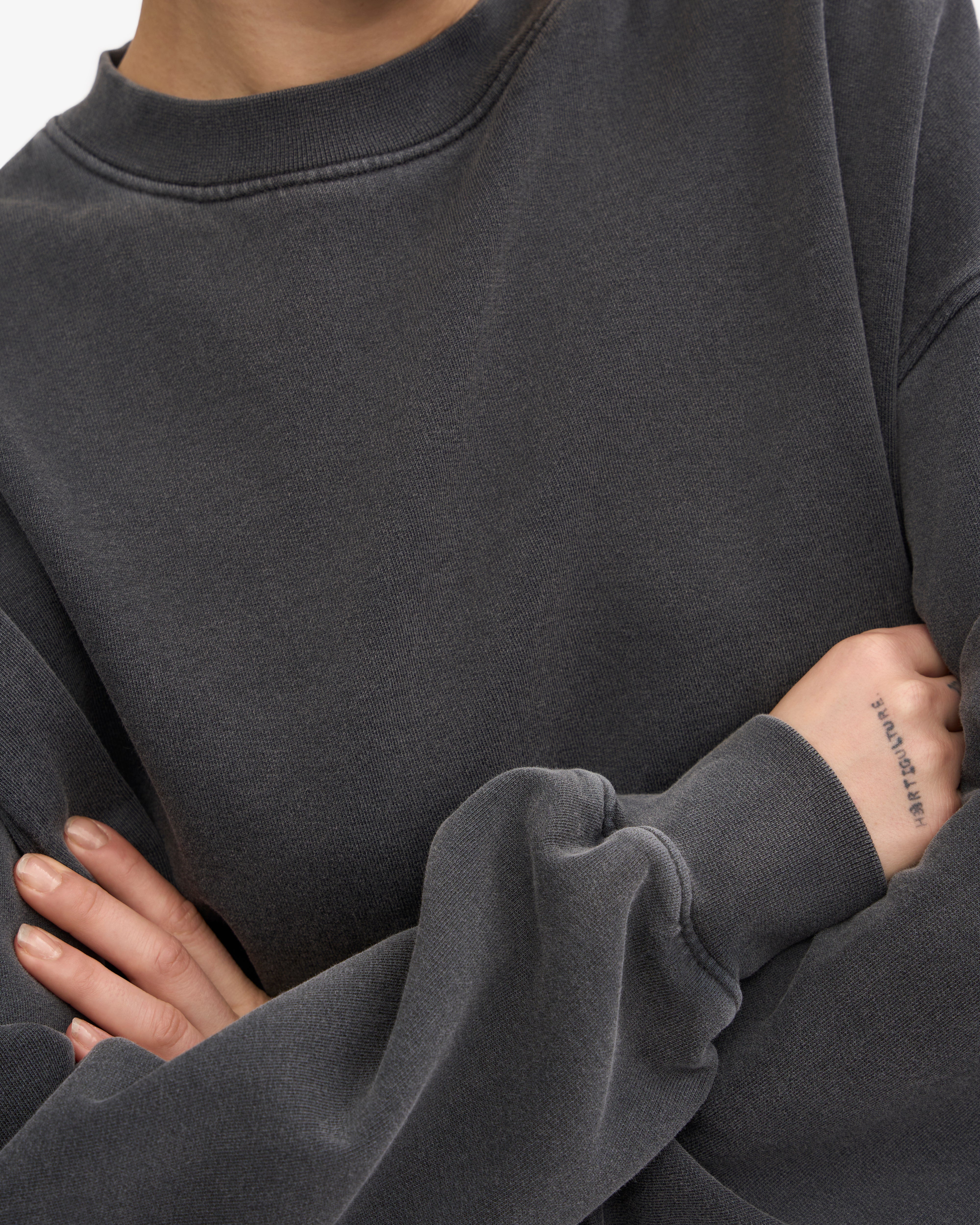 Organic Oversized Crewneck Sweatshirt - Faded Black | Soft & Comfortable Unisex Pullover for Casual Wear & Loungewear