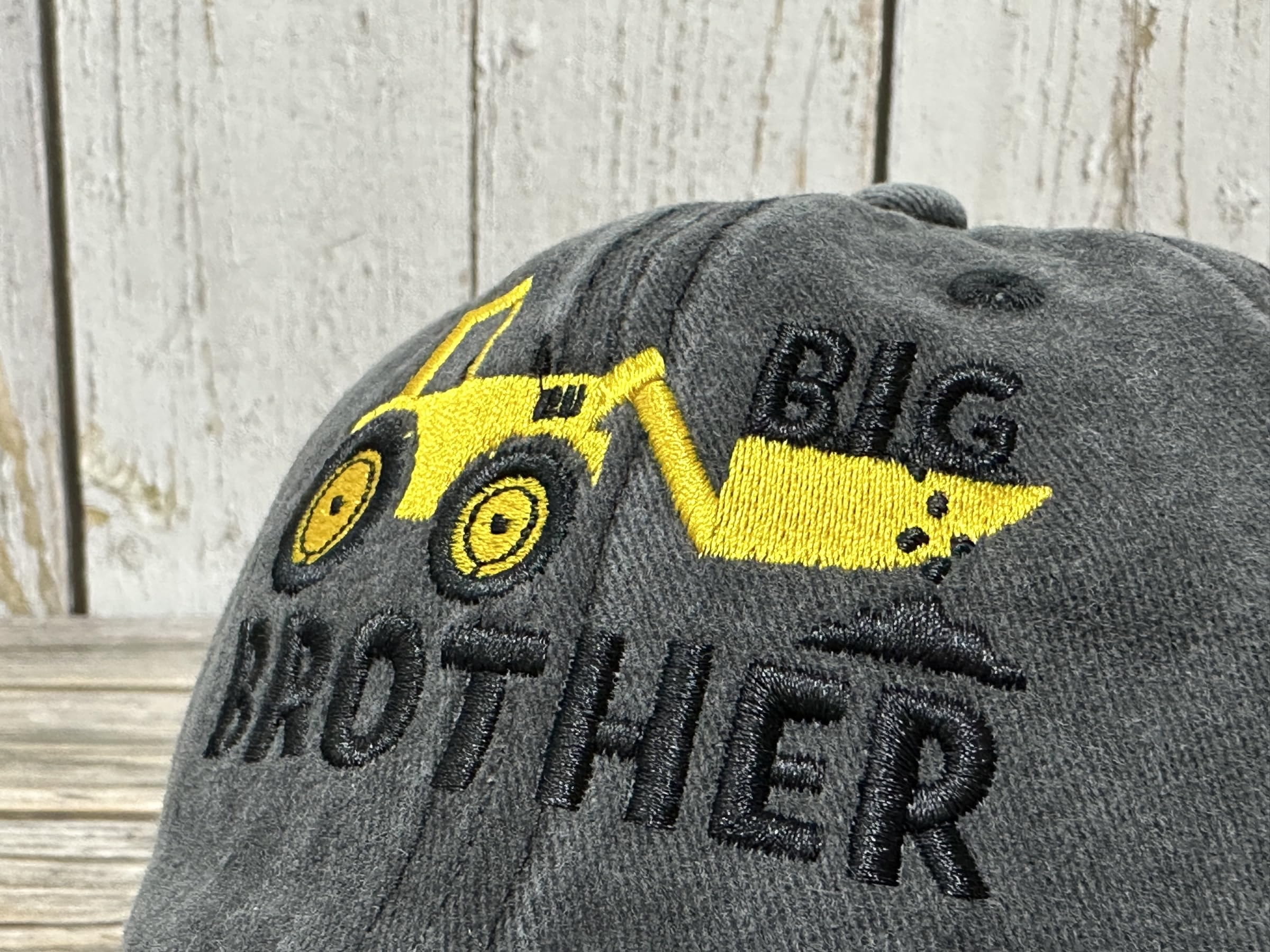 Embroidered Baseball Caps for Kids - Unisex & Stylish for Outdoor Play