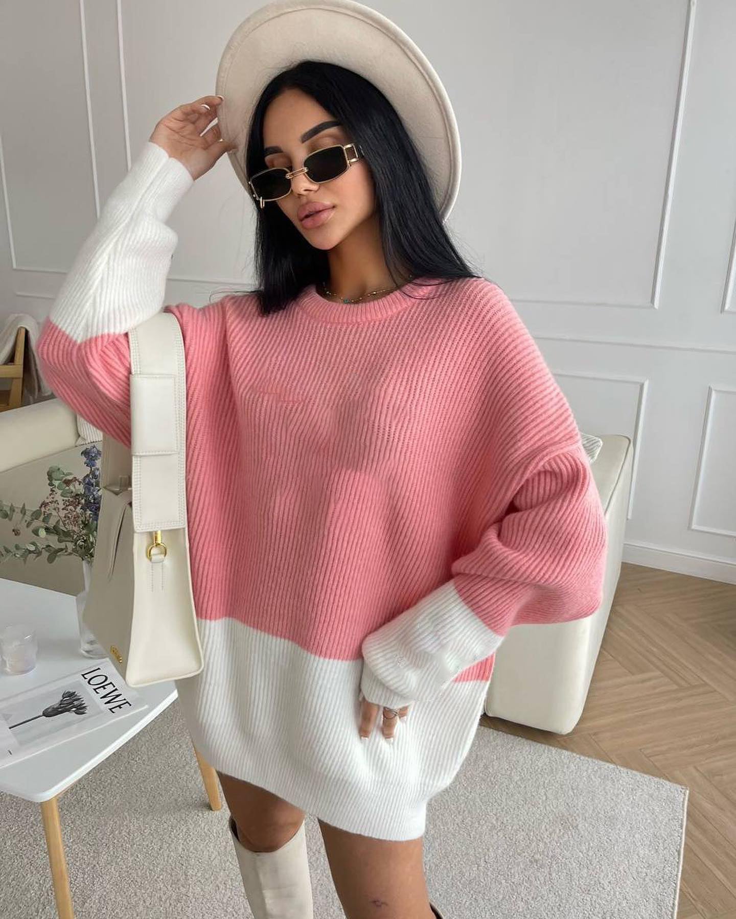 Cozy Knitted Sweater for Women - Soft & Warm Letter Design Pullover - Perfect for Fall, Winter & Casual Outfits