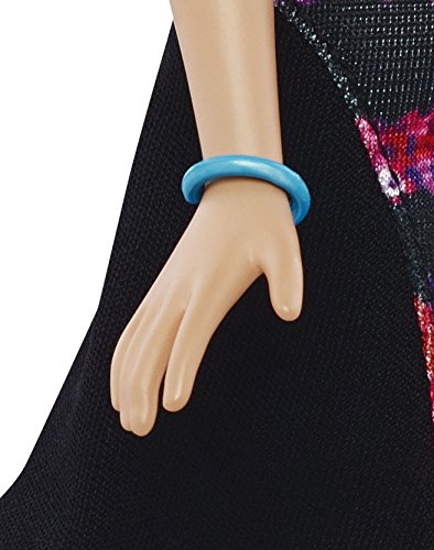 Barbie Fashionistas Doll with Floral Flair Outfit - Collectible Doll for Girls Ages 3+ | Perfect for Playtime, Birthday Gifts & Doll Collections
