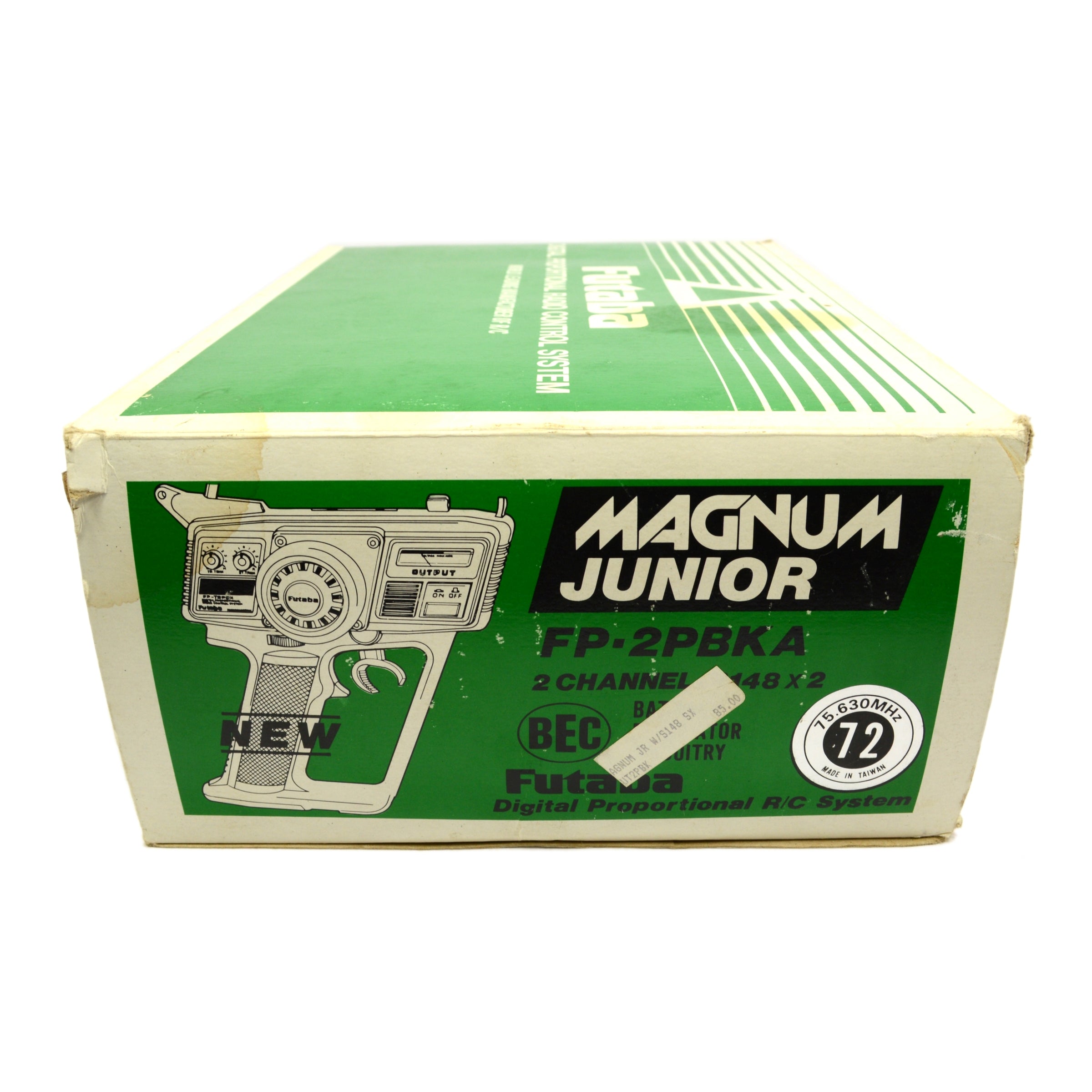 FUTABA MAGNUM JUNIOR FP-2PBKA 2 Channel Radio Remote Control - New in Box - Perfect for RC Cars, Boats & Airplanes - Hobby Grade Transmitter for Beginners