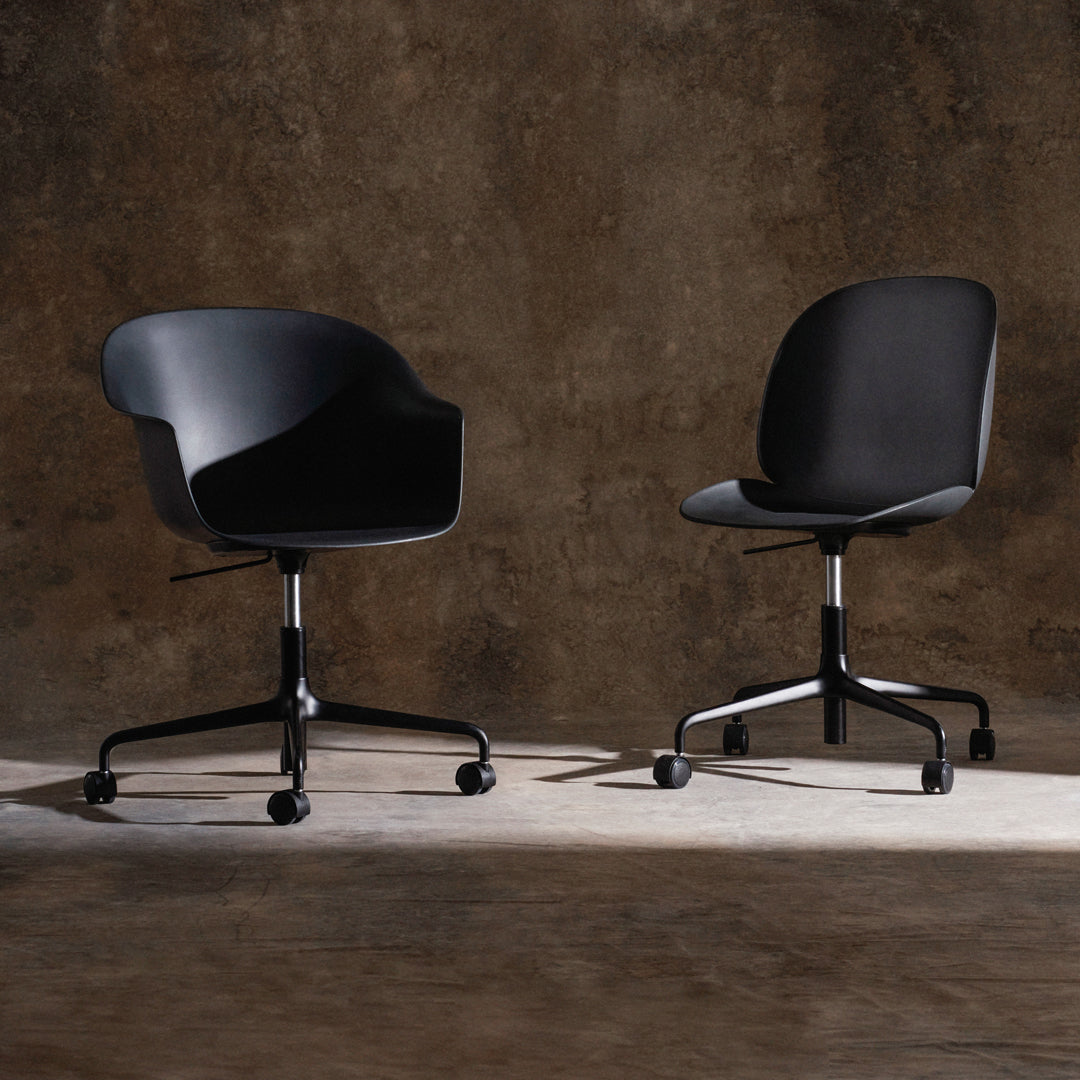 Ergonomic Bat Meeting Chair with 4-Star Base & Smooth-Rolling Casters - Height Adjustable Office Chair for Conference Rooms & Home Workspaces