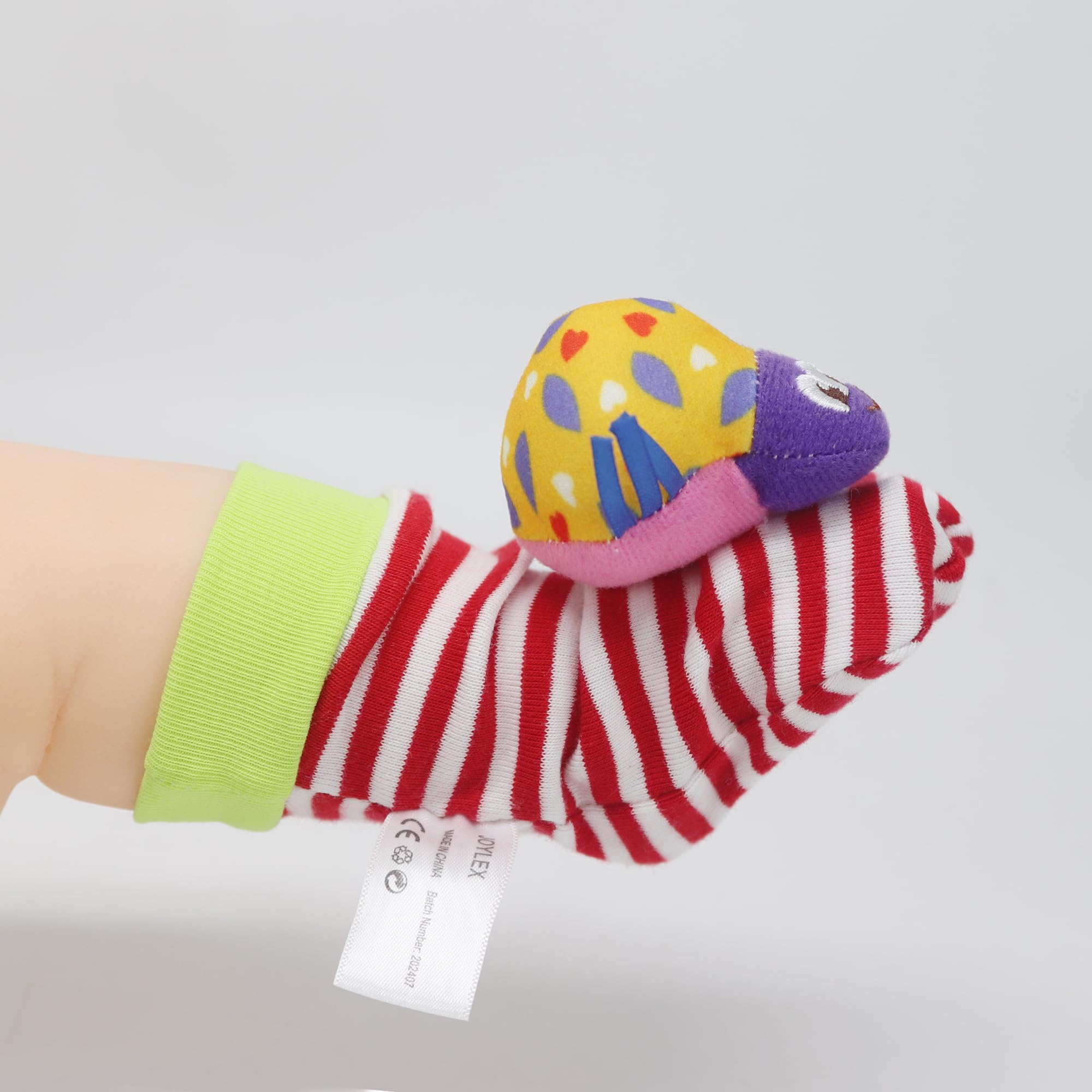 Soft Baby Rattle & Socks Set - Early Educational Toys Gift for Newborns - Playtime & Learning Fun