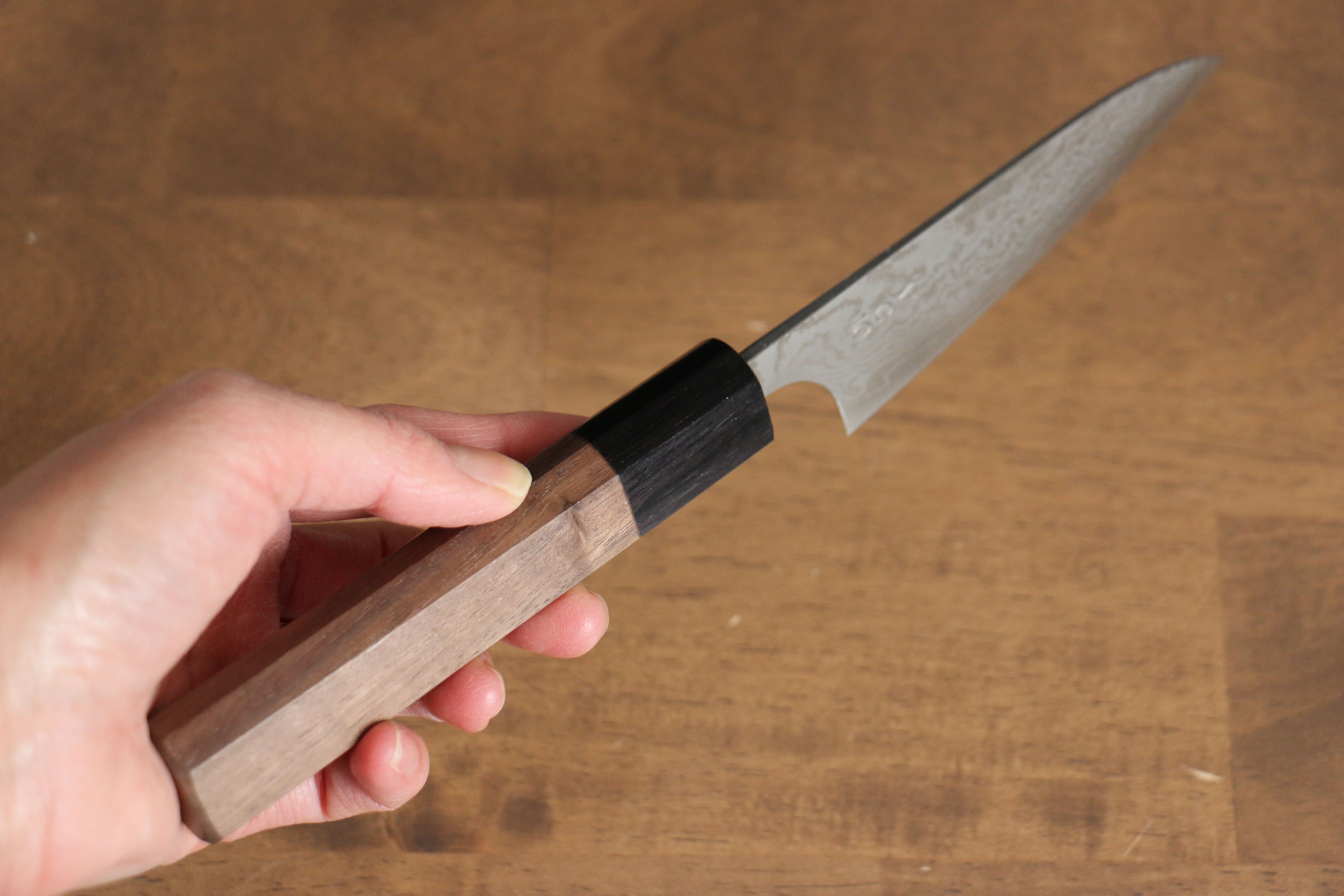 VG10 Damascus Petty Utility Knife 100mm - Japanese Chef Knife with Walnut Handle - Perfect for Slicing, Peeling & Precision Cutting in the Kitchen