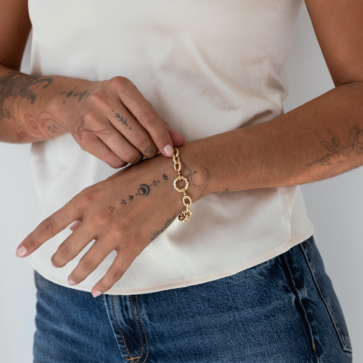 Aria Bracelet - Elegant Adjustable Bangle for Women | Perfect for Parties, Weddings & Everyday Wear