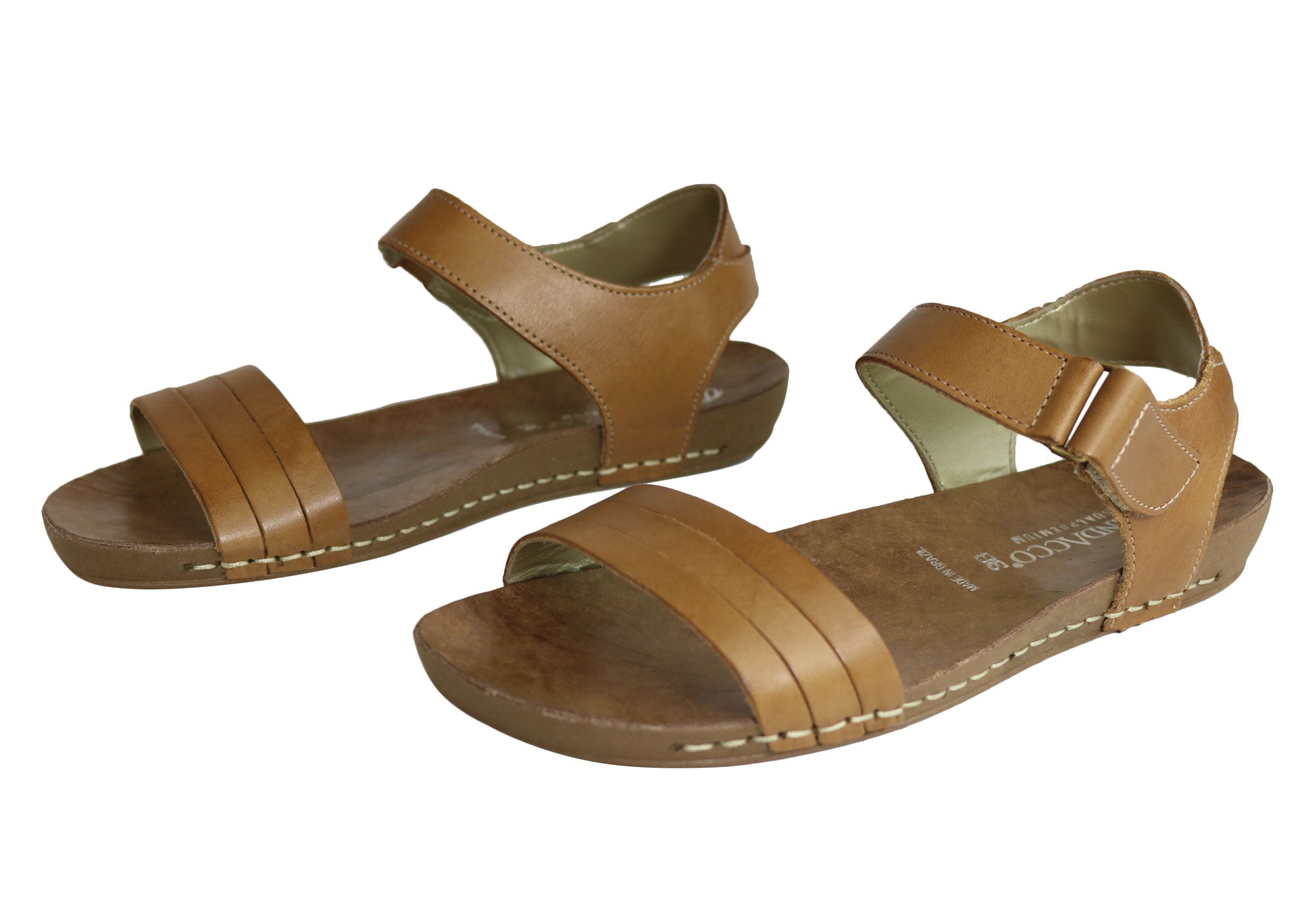 Andacco Canni Women's Comfortable Flat Leather Sandals - Handmade in Brazil - Perfect for Beach, Vacation & Summer Outfits
