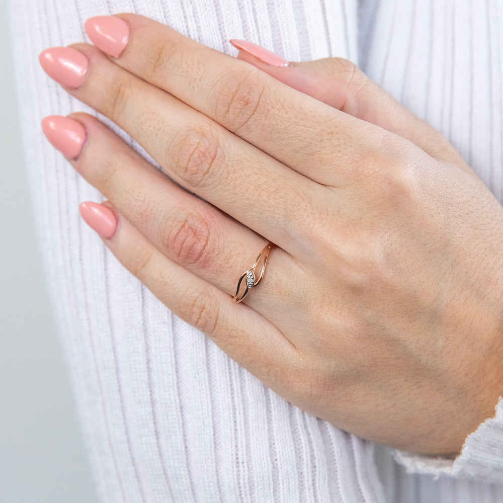 9ct Rose Gold Diamond Ring with 1 Brilliant Cut Diamond - Elegant Engagement & Wedding Jewelry for Women - Perfect for Proposals, Anniversaries & Special Occasions