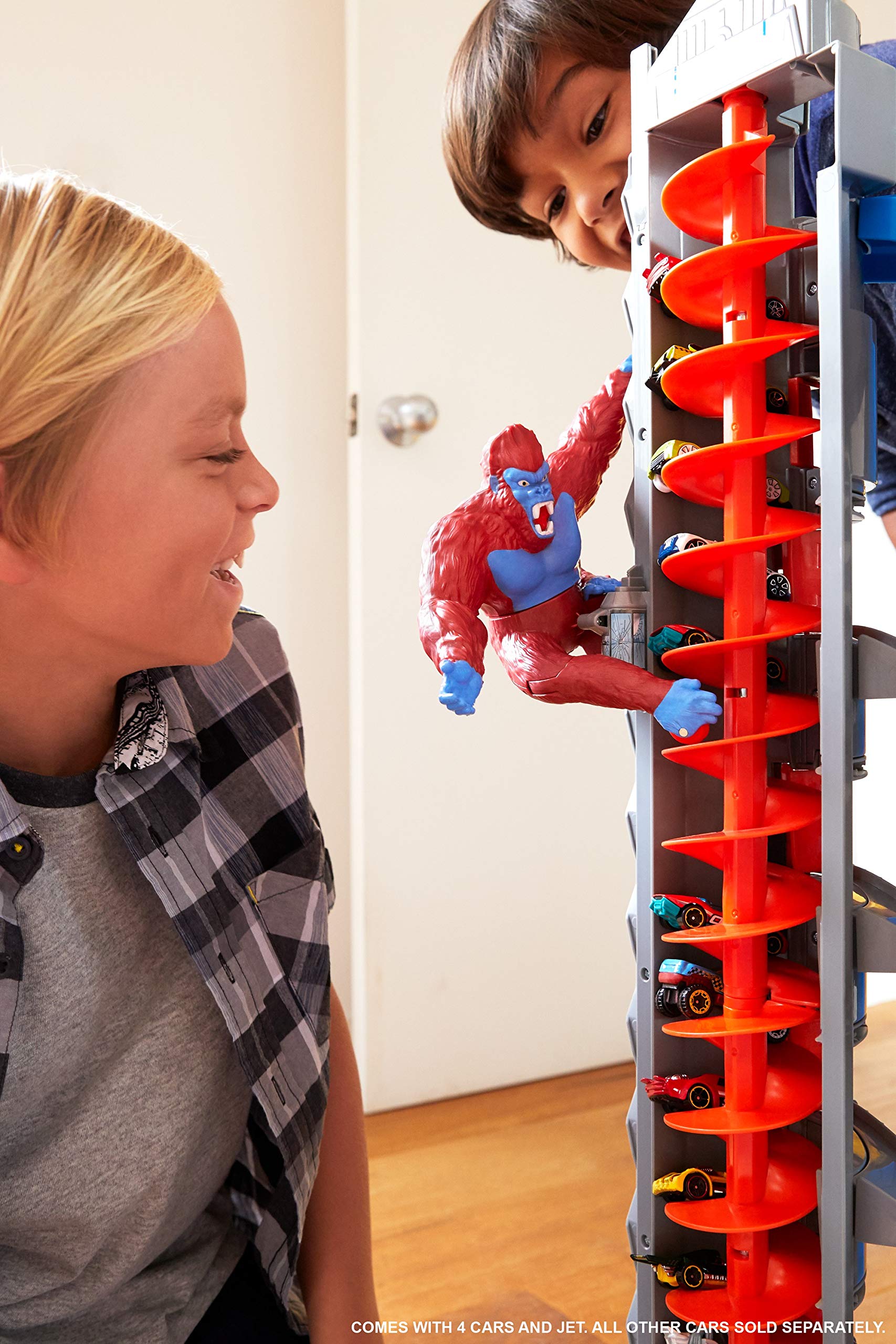 Hot Wheels Super Ultimate Garage Toy Car Track Set with 4 1:64 Scale Die-Cast Cars | 3+ Feet Tall Playset with Motorized Gorilla & Storage for 140 Cars | Amazon Exclusive | Perfect for Kids' Birthday Gifts & Racing Playtime