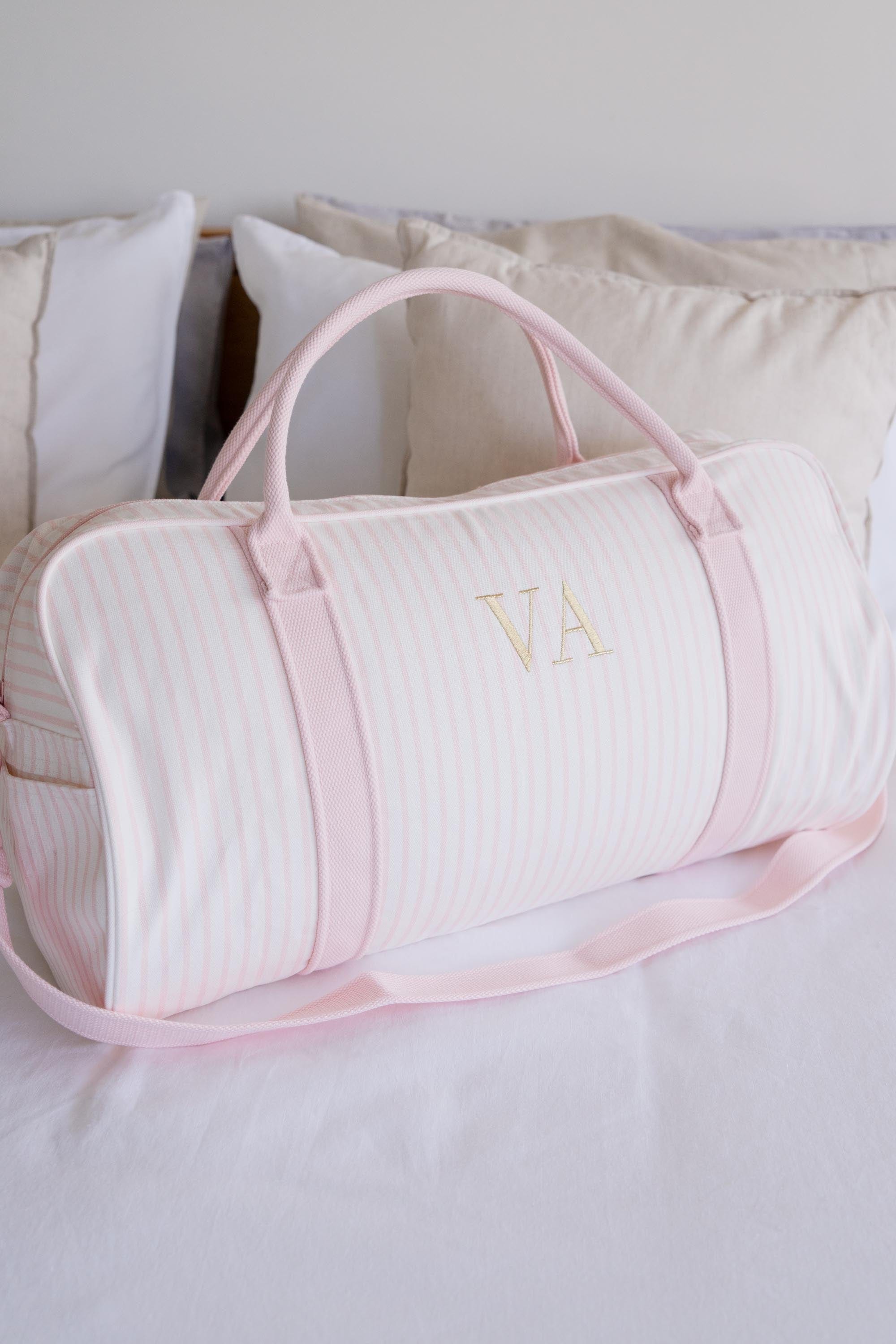Custom Personalized Duffle Bag for Travel & Gym - Aspen Monogrammed Duffle Bag for Men & Women - Perfect for Weekend Getaways, Sports, and Workouts