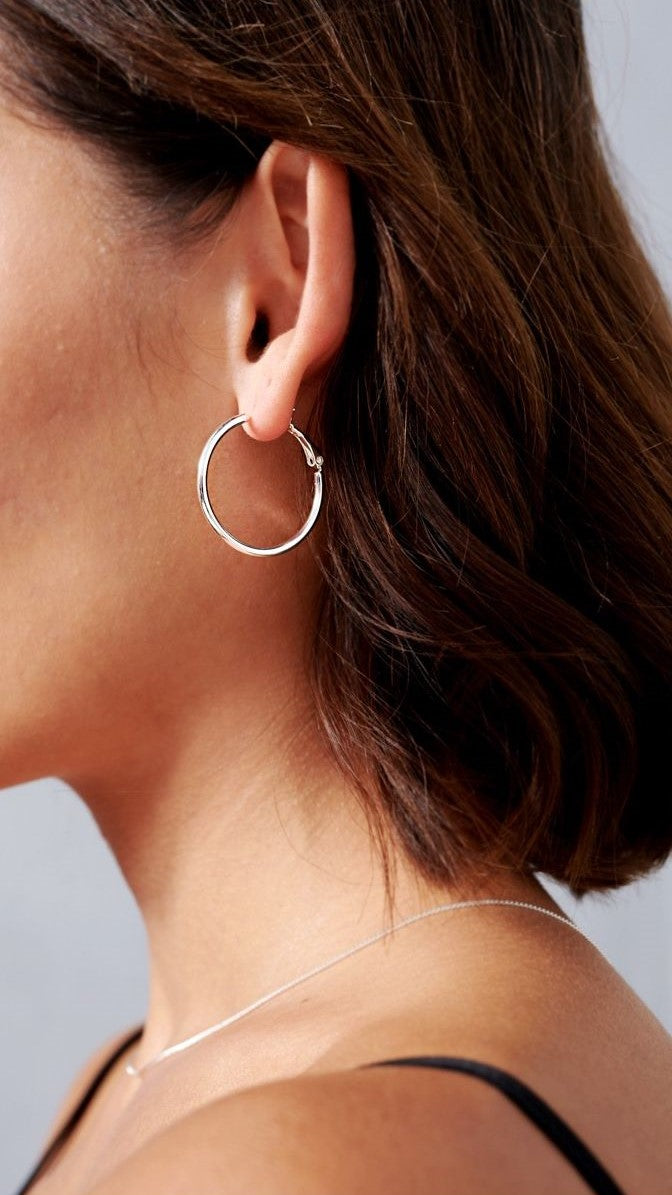 Leni Hoops Silver Earrings for Women - Trendy Hypoallergenic Hoop Earrings for Everyday Wear | Perfect for Work, Parties & Casual Outfits