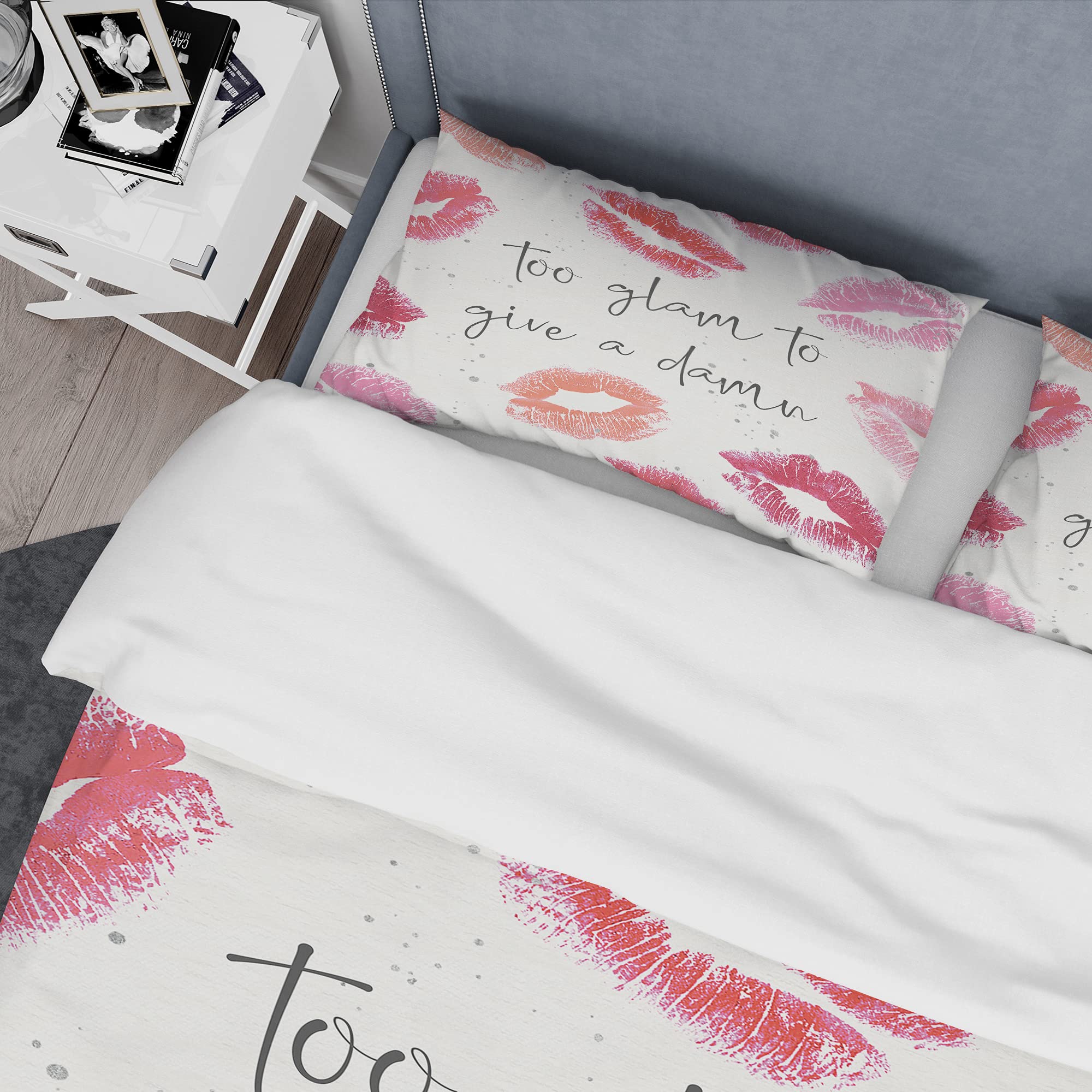 Glam Chic Accents VII Traditional Red Duvet Cover Set Queen Size - 3 Piece Fashion Bedding Set for All Seasons | Perfect for Master Bedroom, Guest Room & Luxury Hotel Decor
