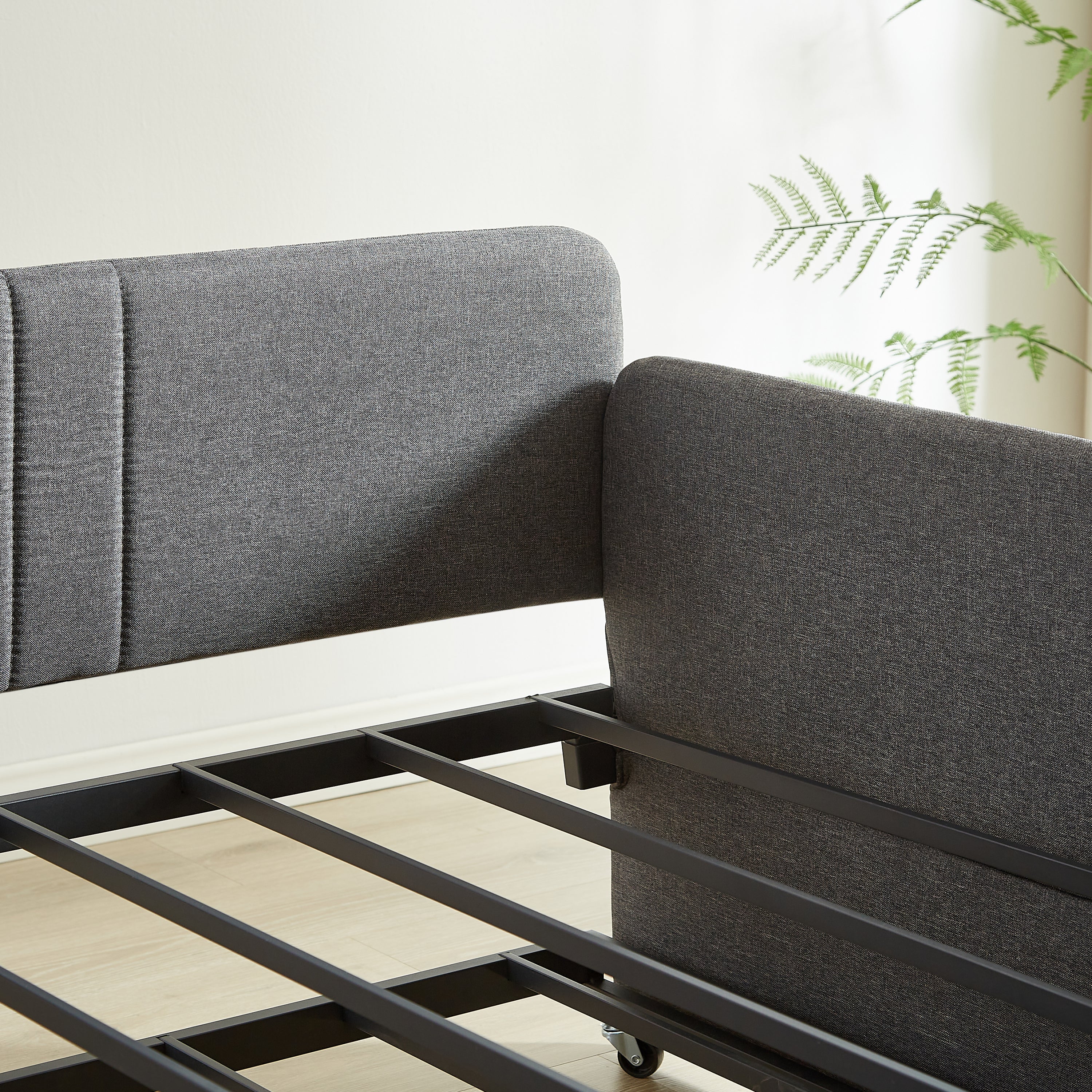 Metal Frame Daybed with Trundle - Twin Size Sofa Bed in Grey (78.4''W x 41''D x 29.8''H) - Perfect for Guest Rooms, Small Apartments & Home Offices