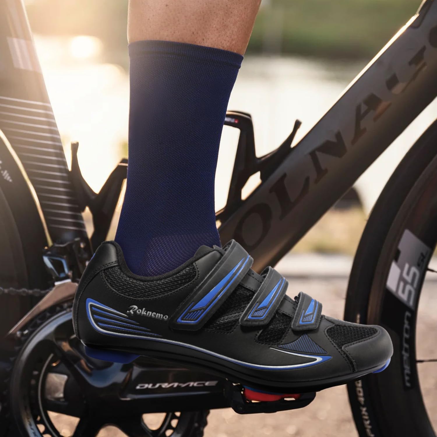 Men's & Women's Cycling Shoes for Peloton Bike - SPD 2 Bolt & 3 Bolt Look Delta Cleats Compatible - Unisex Indoor/Outdoor Road Bike Shoes for Spinning, Gym & Commuting