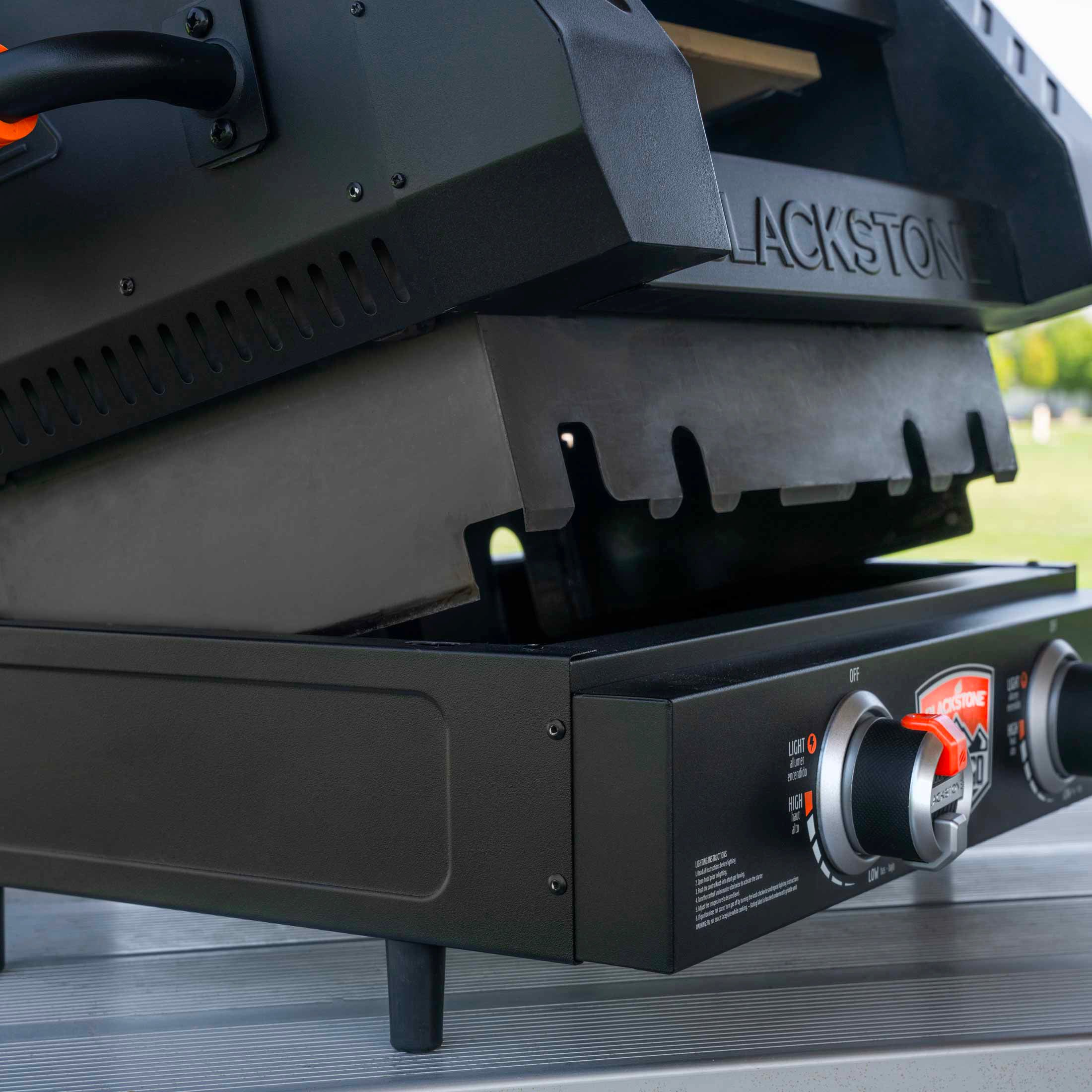 Portable 22-Inch Pizza Oven Conversion Kit for Outdoor Cooking, Camping & Backyard BBQs – Perfect for Grilling, Baking & Roasting on the Go
