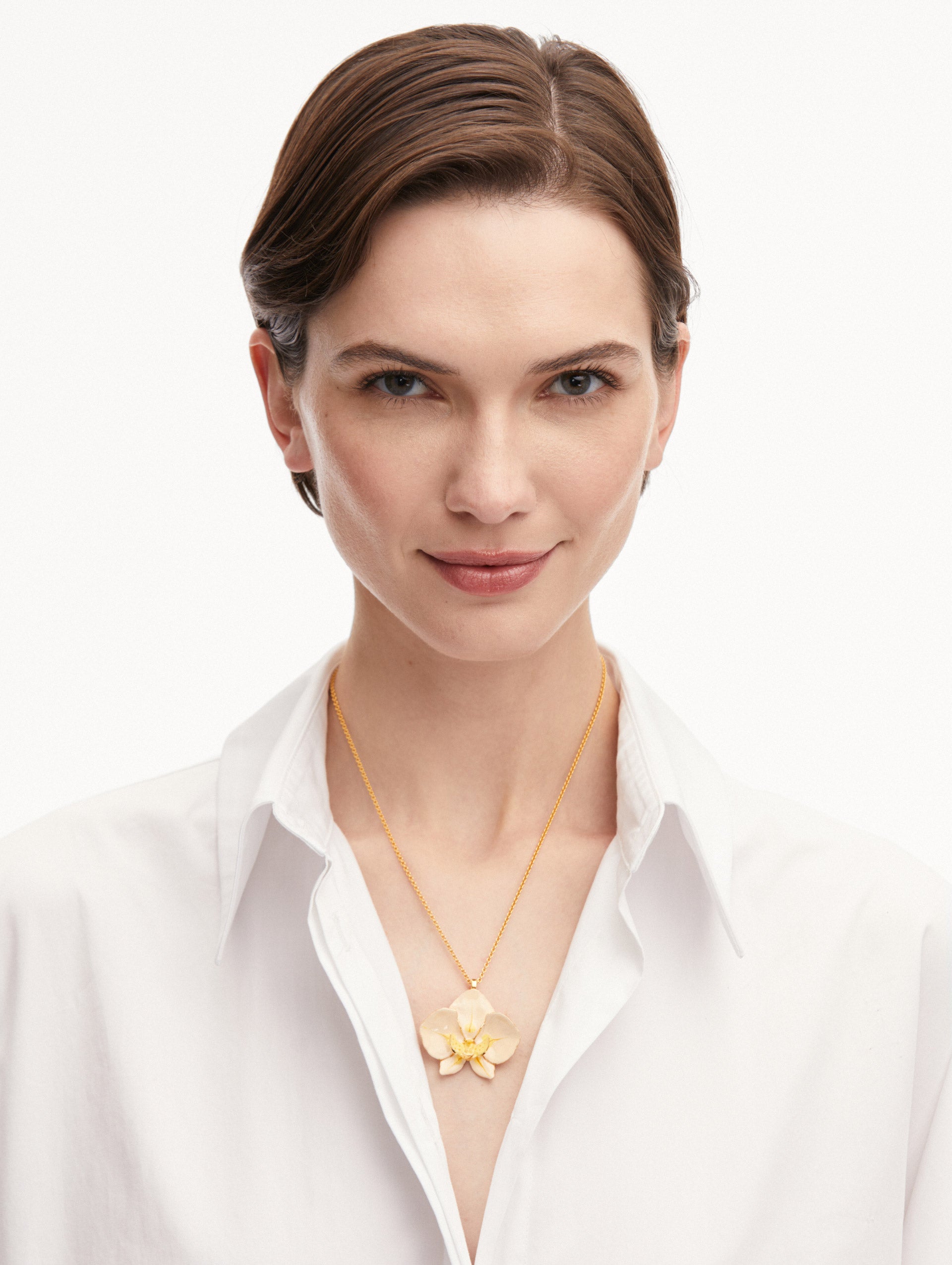 Exquisite Enamel Orchid Pendant Necklace for Women - Elegant Floral Jewelry Gift for Mother's Day, Anniversary & Special Occasions