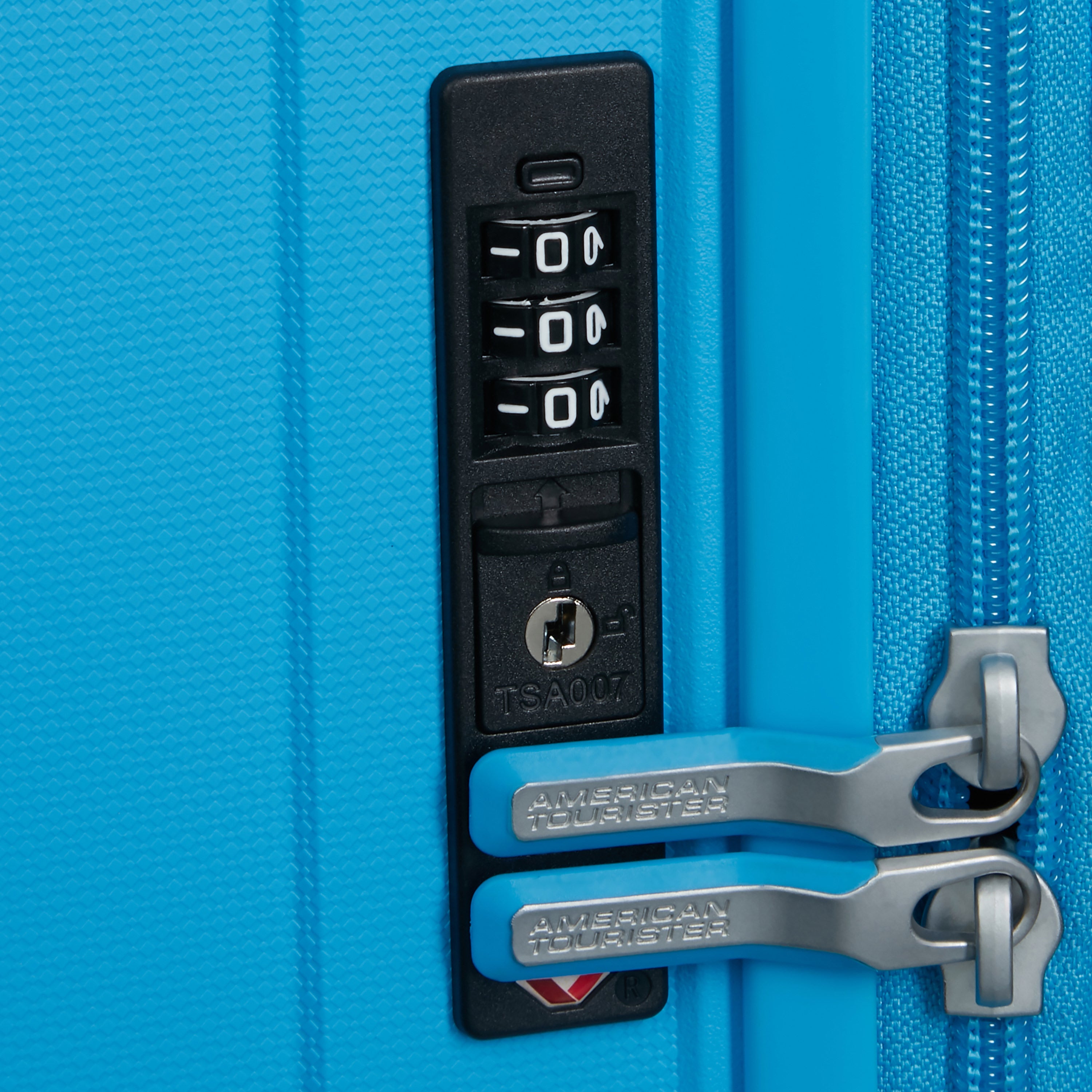 American Tourister Rejoy Expandable Spinner Carry-On Luggage - Lightweight Suitcase for Air Travel, Business Trips & Weekend Getaways