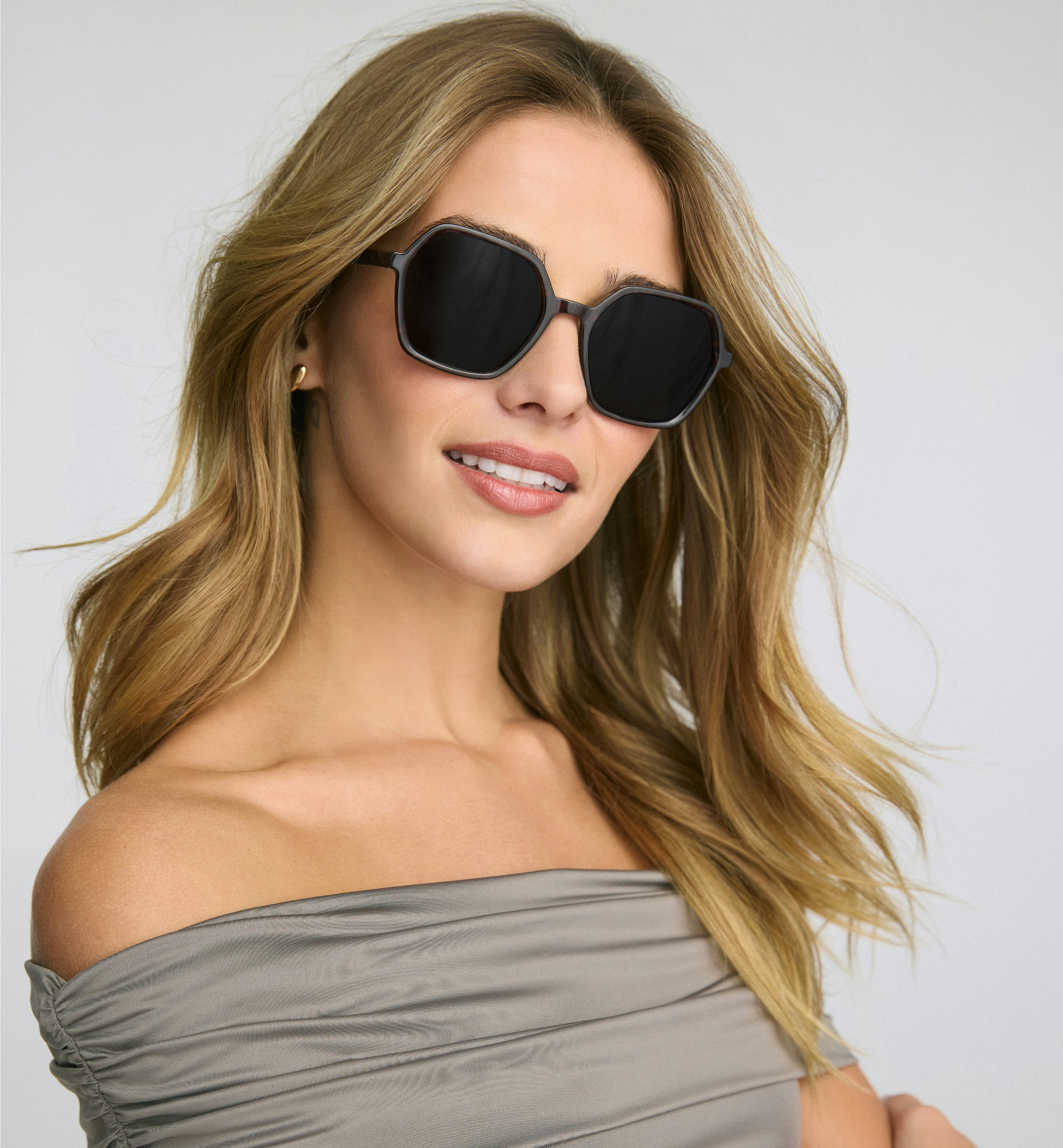 Circe Polarized Sunglasses for Women & Men - UV Protection, Fashionable Aviator Style - Perfect for Driving, Beach & Outdoor Activities