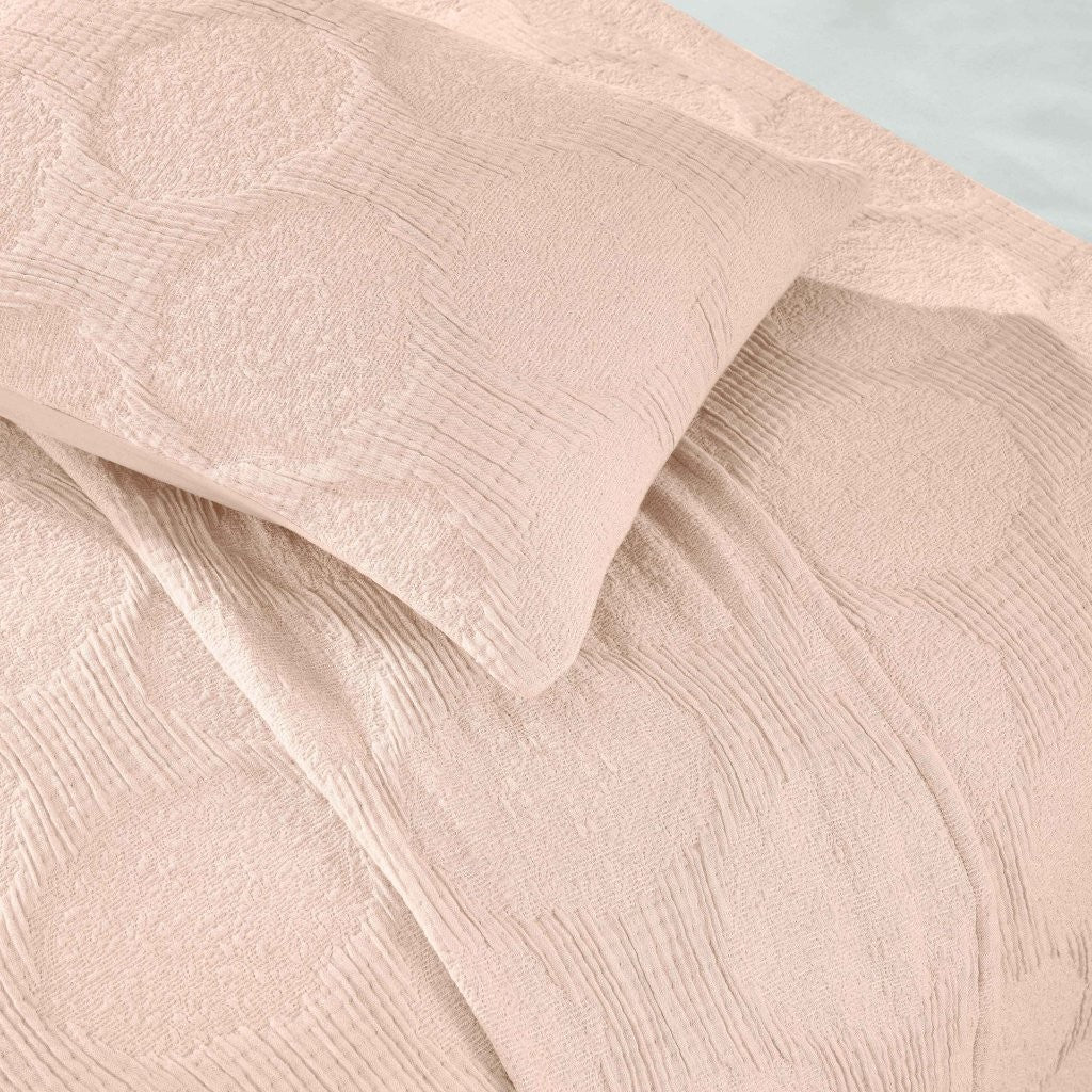 Tanta Cotton Medium Weight Crinkle Woven Coverlet - Soft & Breathable Bedspread for All Seasons | Perfect for Bedroom Decor, Guest Rooms & Cozy Home Styling