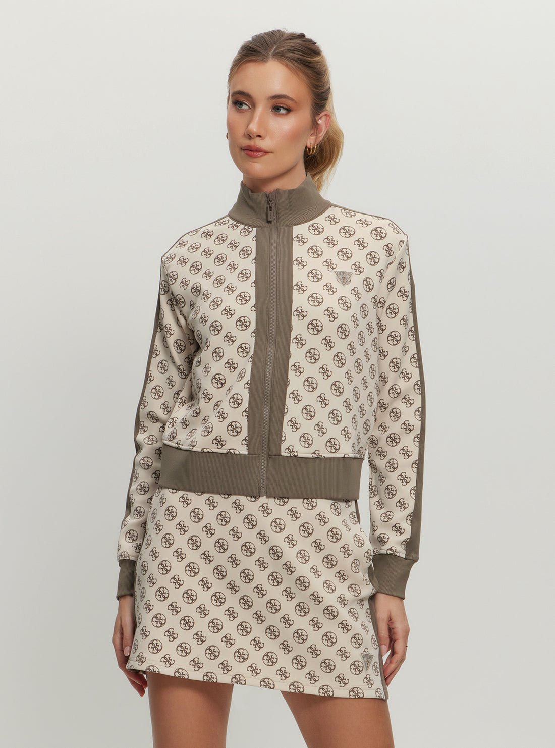 Eco-Friendly Beige Logo Print Elea Zip Jacket for Women - Lightweight Windbreaker for Outdoor Activities, Travel & Casual Wear