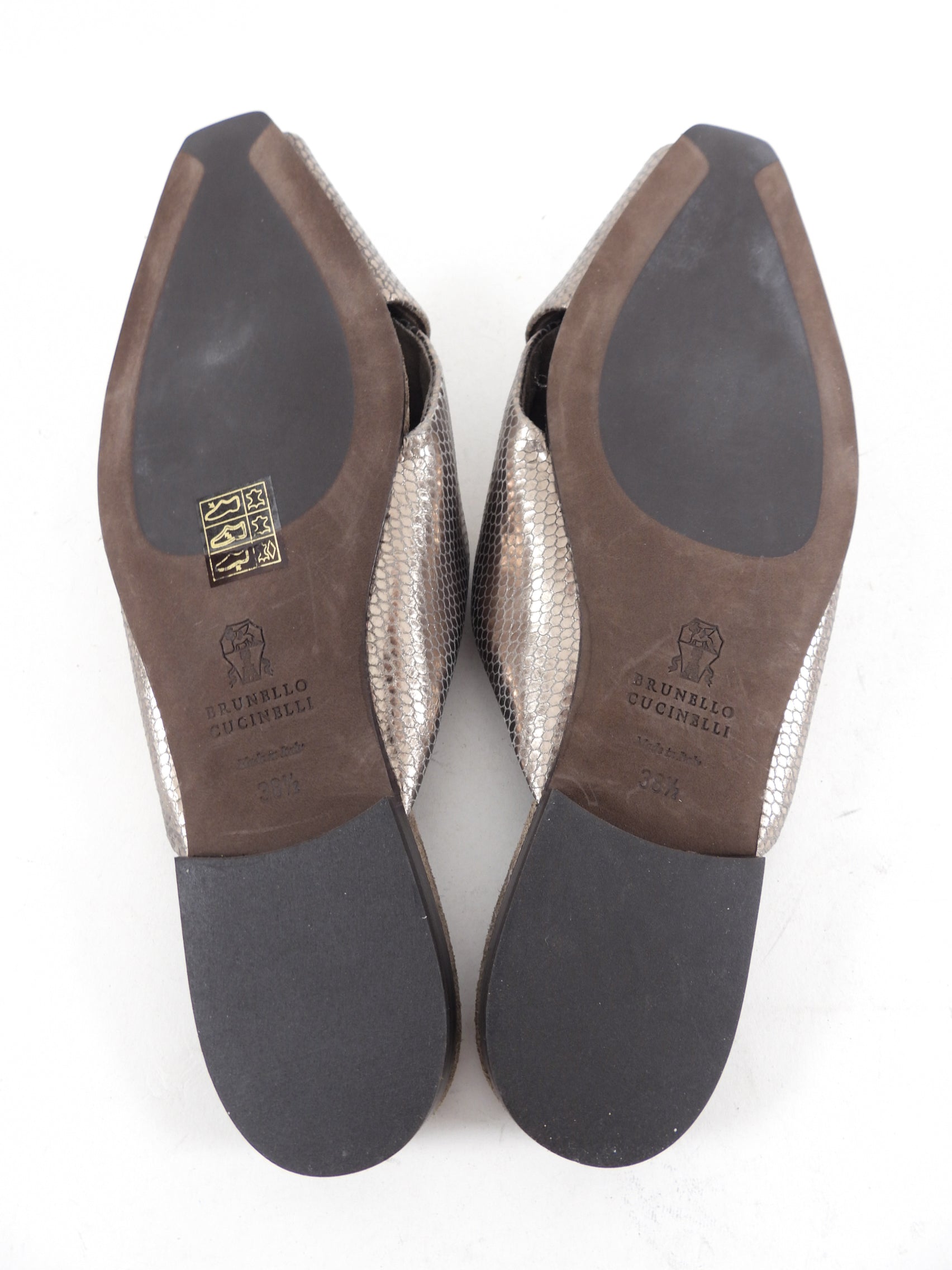 Brunello Cucinelli Pewter Metallic Leather Flat Slides - Women's Size 38.5 / 8 | Luxury Comfortable Slip-On Sandals for Casual Wear & Summer Outfits