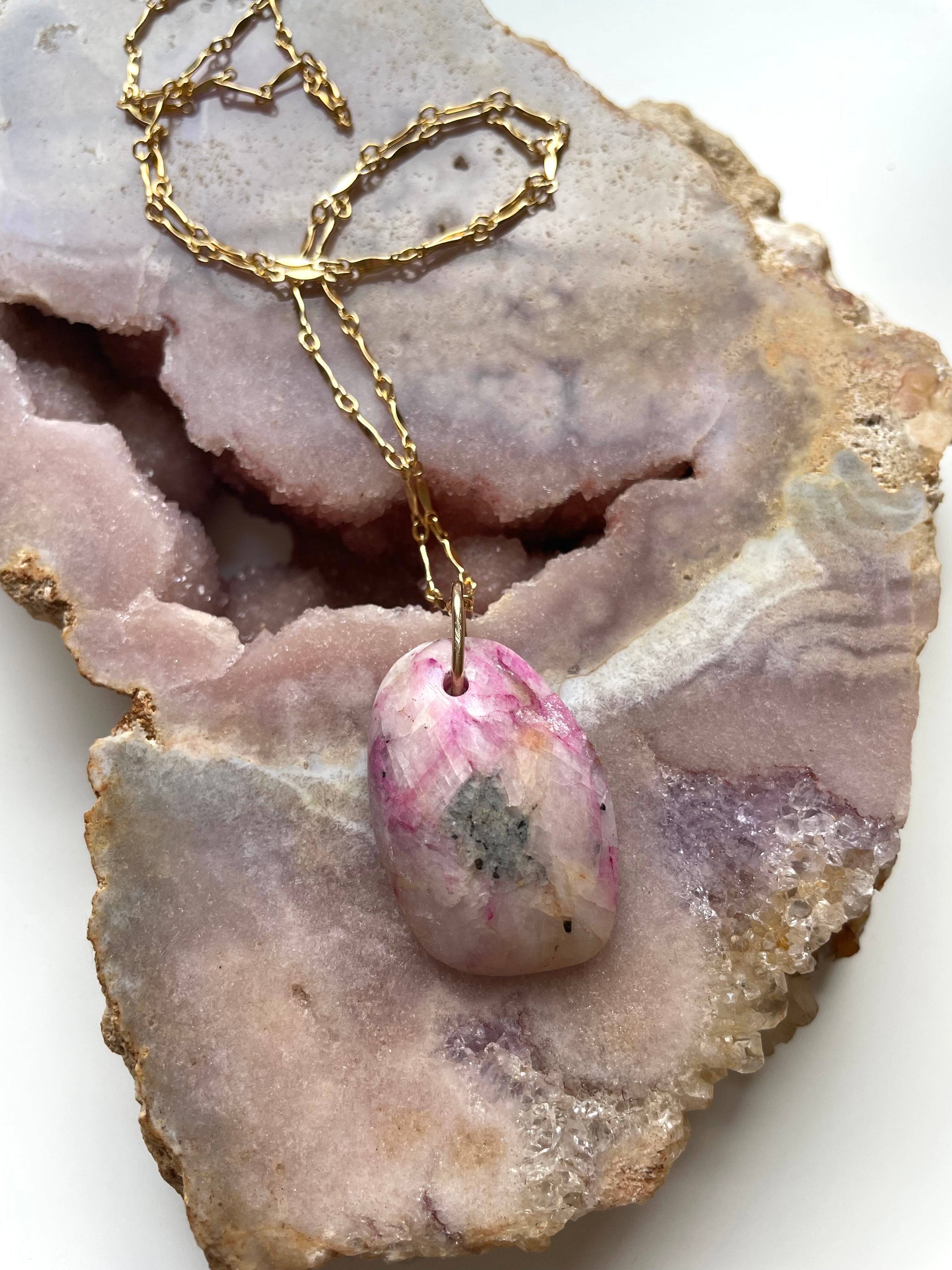Pink Cobalto Calcite Statement Necklace - Handmade Gemstone Jewelry for Women, Boho Chic Necklace for Party, Wedding & Special Occasions