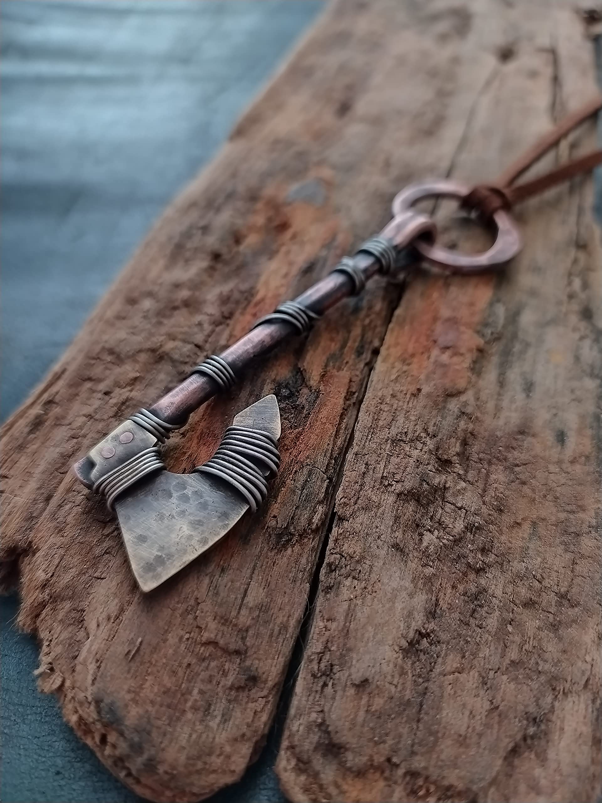 Viking Axe Pendant Necklace for Men - Stylish Jewelry Axe Pendant, Perfect for Outdoor Adventures, Viking Enthusiasts, and Unique Gifts