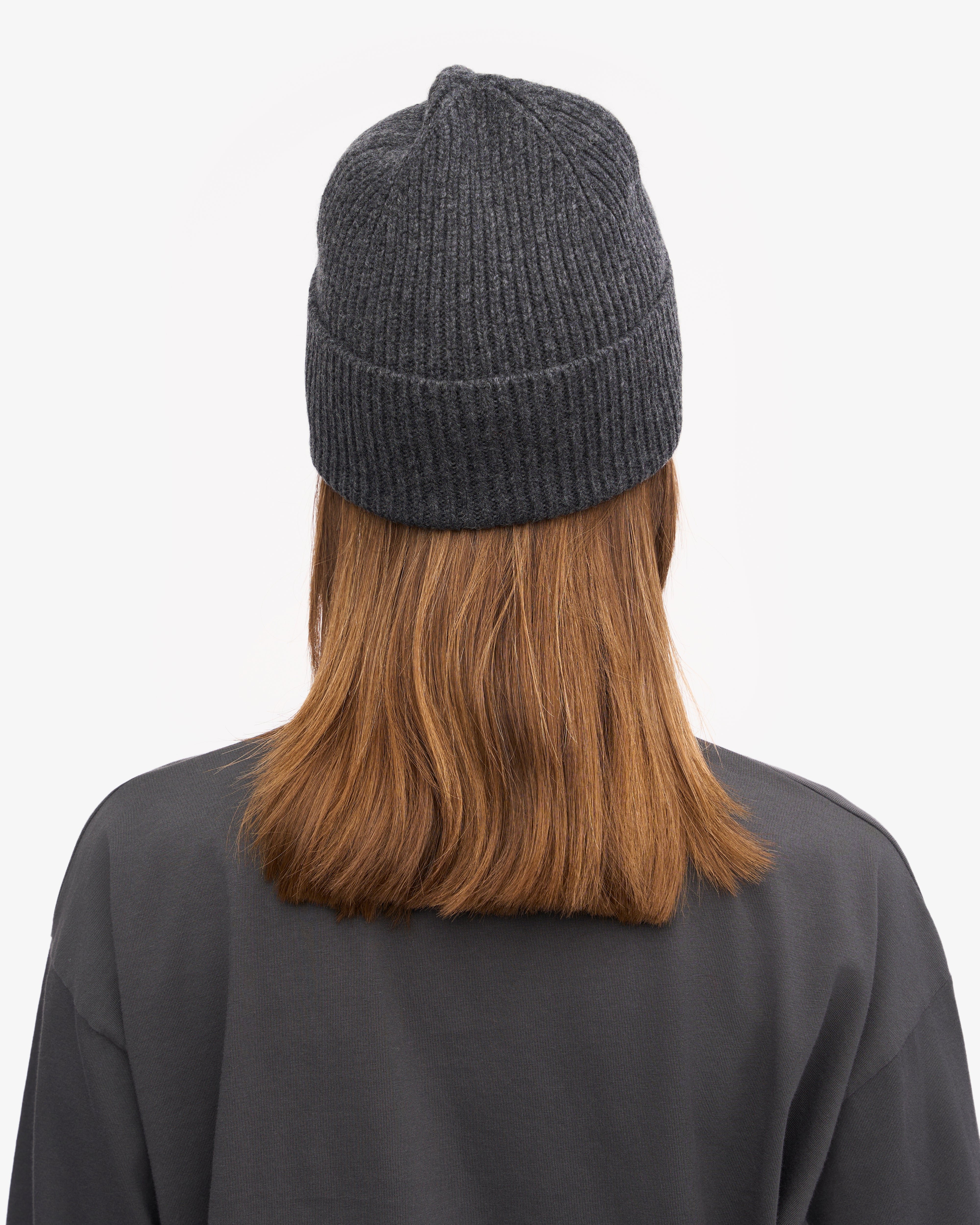 Premium Merino Wool Beanie for Men & Women - Soft & Warm Winter Hat in Lava Grey - Perfect for Skiing, Hiking & Outdoor Activities