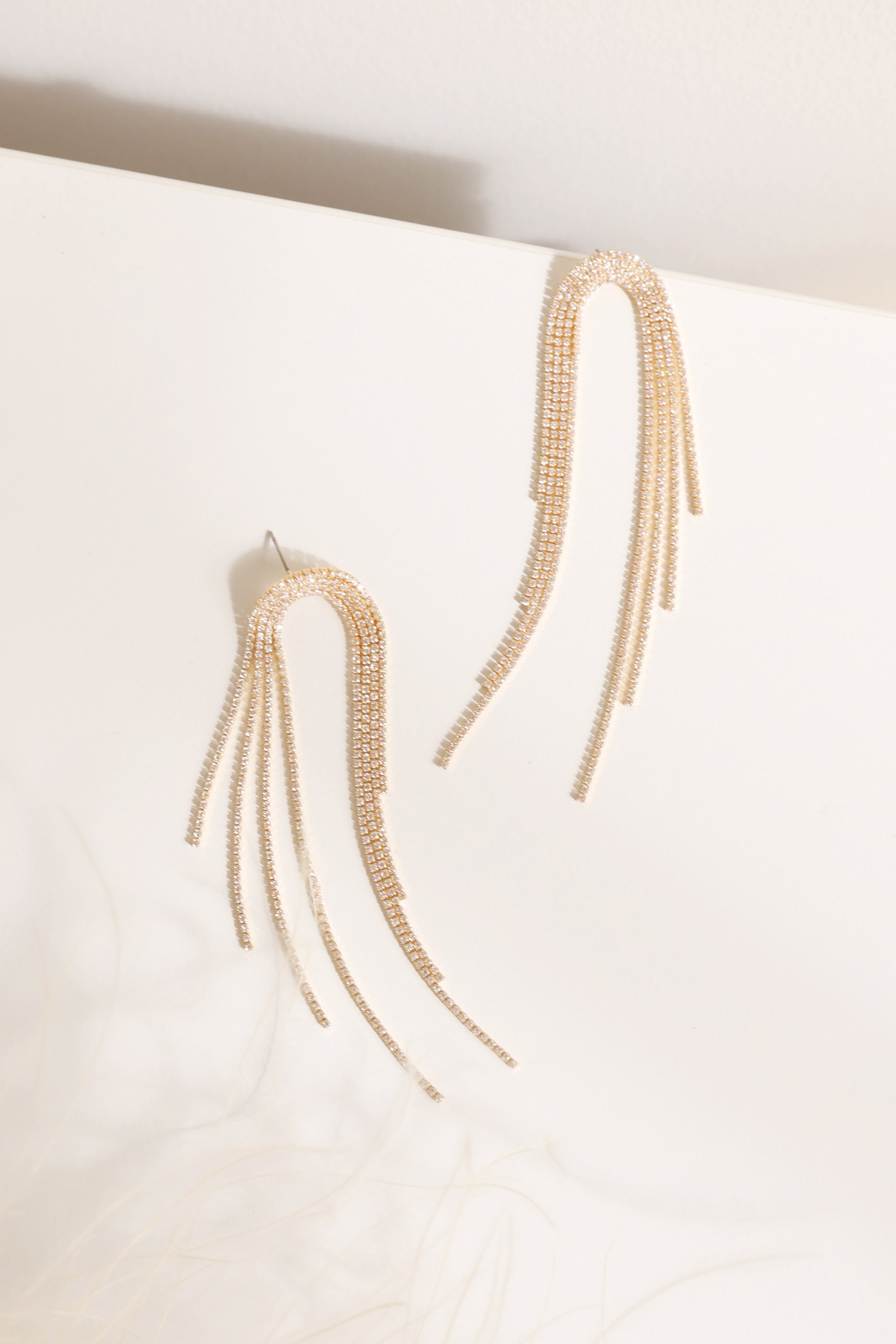 Gold Rain Drop Earrings for Women - Elegant Dangle Hoop Earrings - Perfect for Weddings, Parties & Everyday Wear