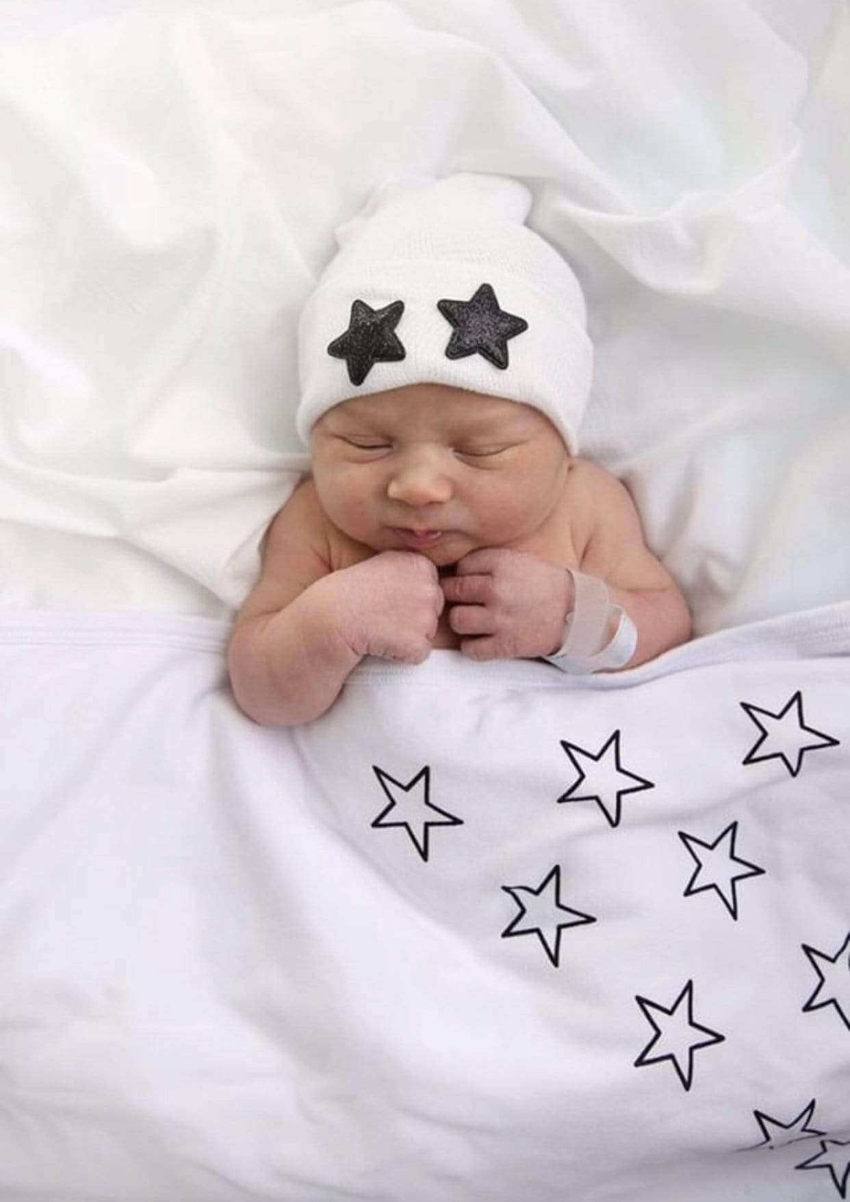 Gifted Baby NY Glitter Stars Newborn Hospital Hat for Photography - Soft & Adorable Baby Shower Gift for Girls & Boys